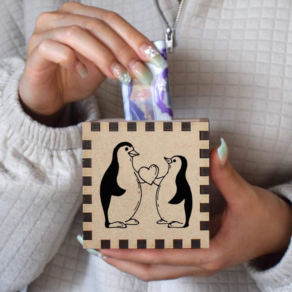 Penguin-Themed Money Box & Piggy Bank for Savings - Cute Collectible Gift for Kids & Adults (MB00074723) - Perfect for Birthday Presents, Home Decor, and Financial Education
