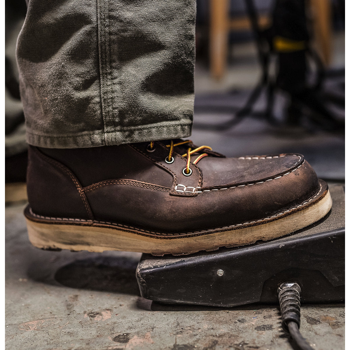 Danner Men's Bull Run Moc Toe 6