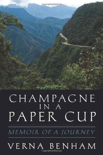 Elegant Champagne in Disposable Paper Cups - Perfect for Weddings, Parties & Outdoor Events