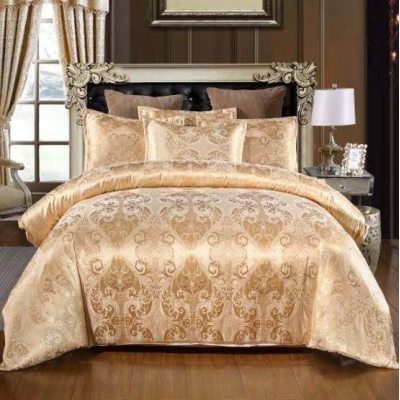 A Night of Unparalleled Luxury: The Tale of the Golden Bedding Set