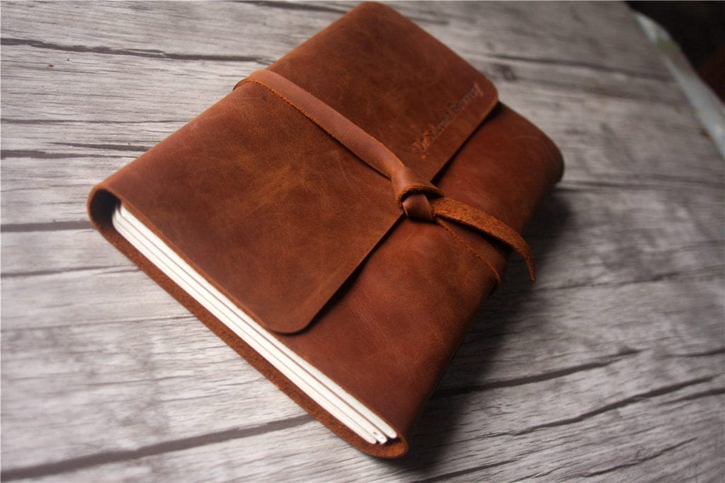 Personalized Leather High School Memory Book Album - Custom Yearbook for Graduation, Senior Keepsake, and School Memorabilia - Perfect for Preserving Memories, Gifts, and Scrapbooking