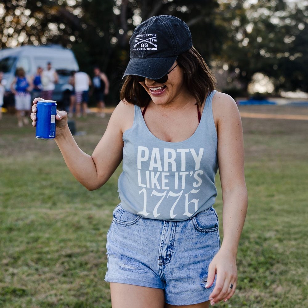 Women's 1776 Patriotic Boyfriend Flowy Tank Top - Stonewash Denim - Perfect for 4th of July Parties & Summer Casual Outfits