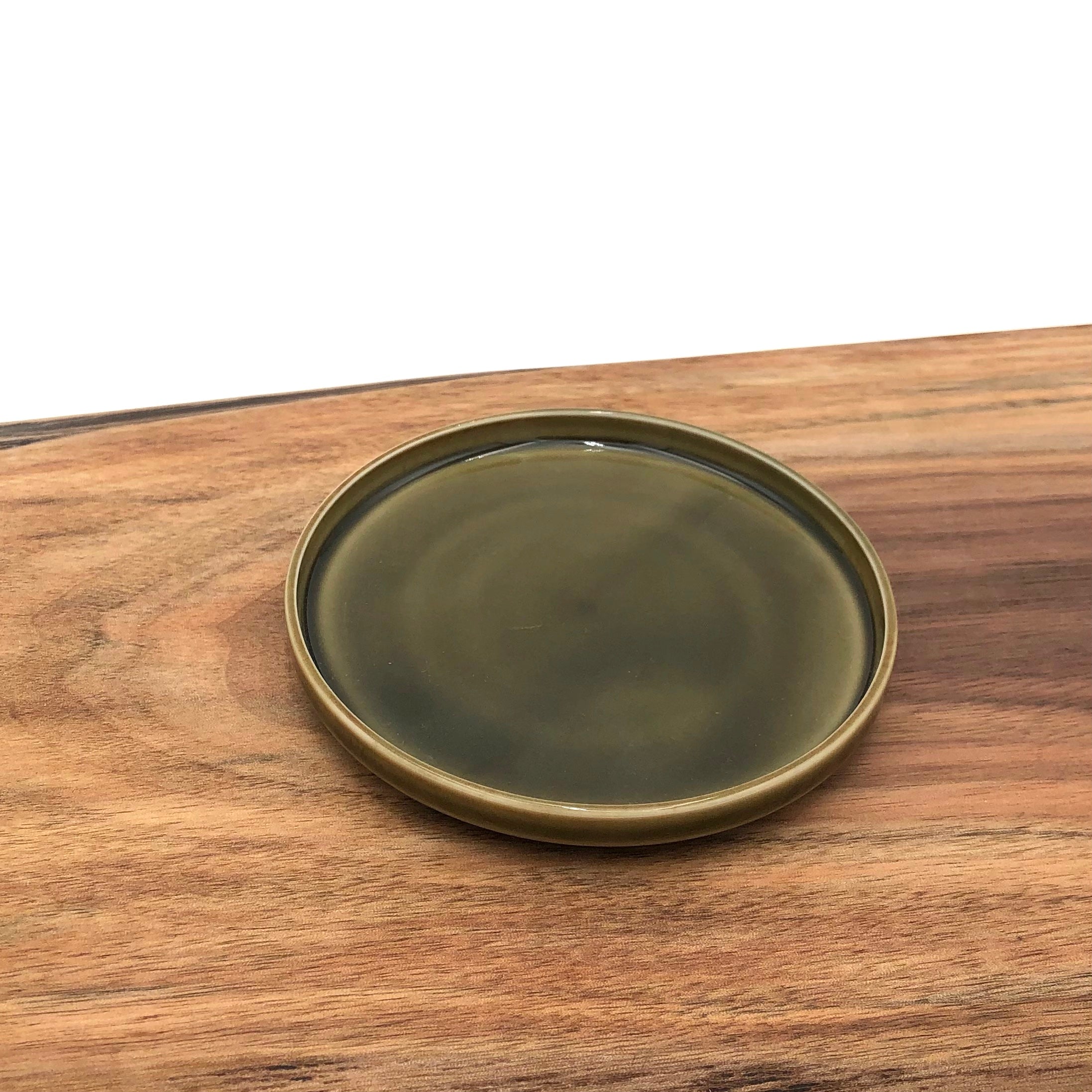 TRIPWARE Japan Recycled Earthenware Ceramic Small Flat Dish - Assorted Japanese Designs for Sushi, Soy Sauce & Condiments - Eco-Friendly Tableware for Home Dining & Restaurant Use