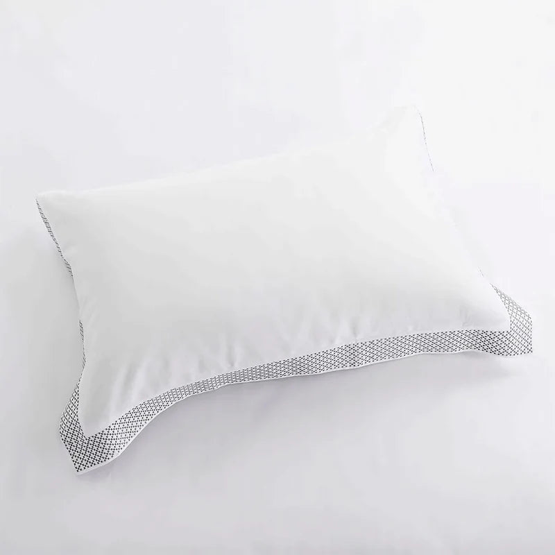 Glenmont Cotton Solid Geometric Border Duvet Cover Set - Queen Size Bedding with Modern Design for Cozy Bedroom Decor