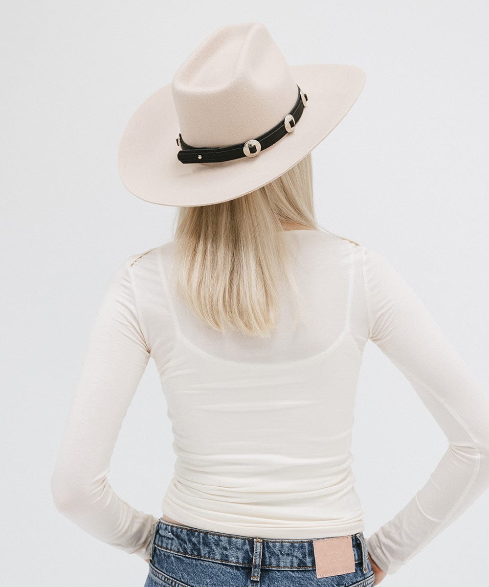 Authentic Genuine Leather Western Hat Band for Cowboy Hats - Handcrafted Adjustable Headband for Rodeo, Country Music & Outdoor Events