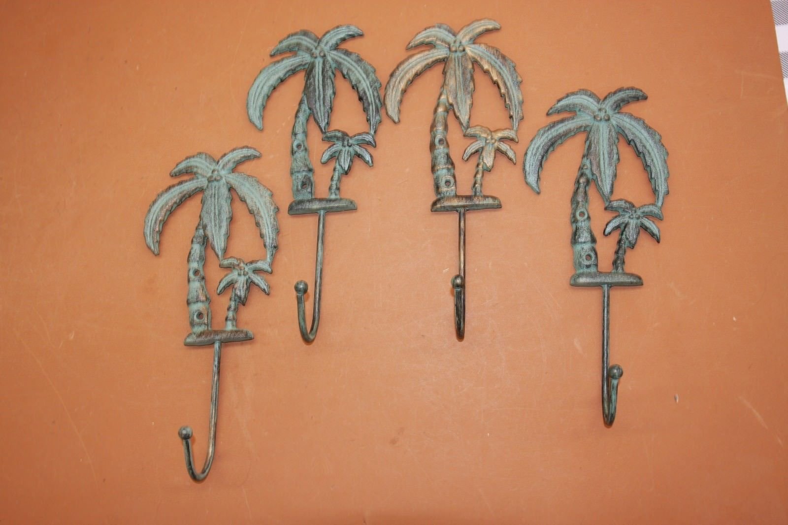 Vintage Cast Iron Bathroom Towel Hook Set - Tropical Palm Tree Design, Bronze Finish, 9.5 Inch, Pack of 8 - Perfect for Beach House Decor, Bathroom Organization & Coastal Themed Home Accessories