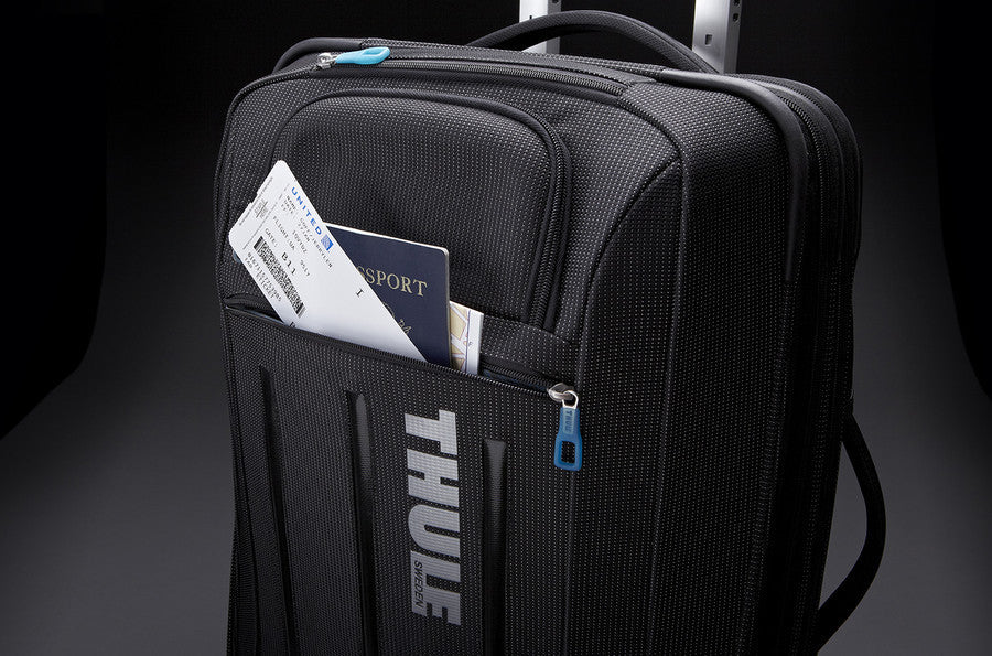 Thule Crossover 22”/58cm Rolling Upright Suiter Luggage - Durable Carry-On Suitcase for Business Travel & Weekend Getaways