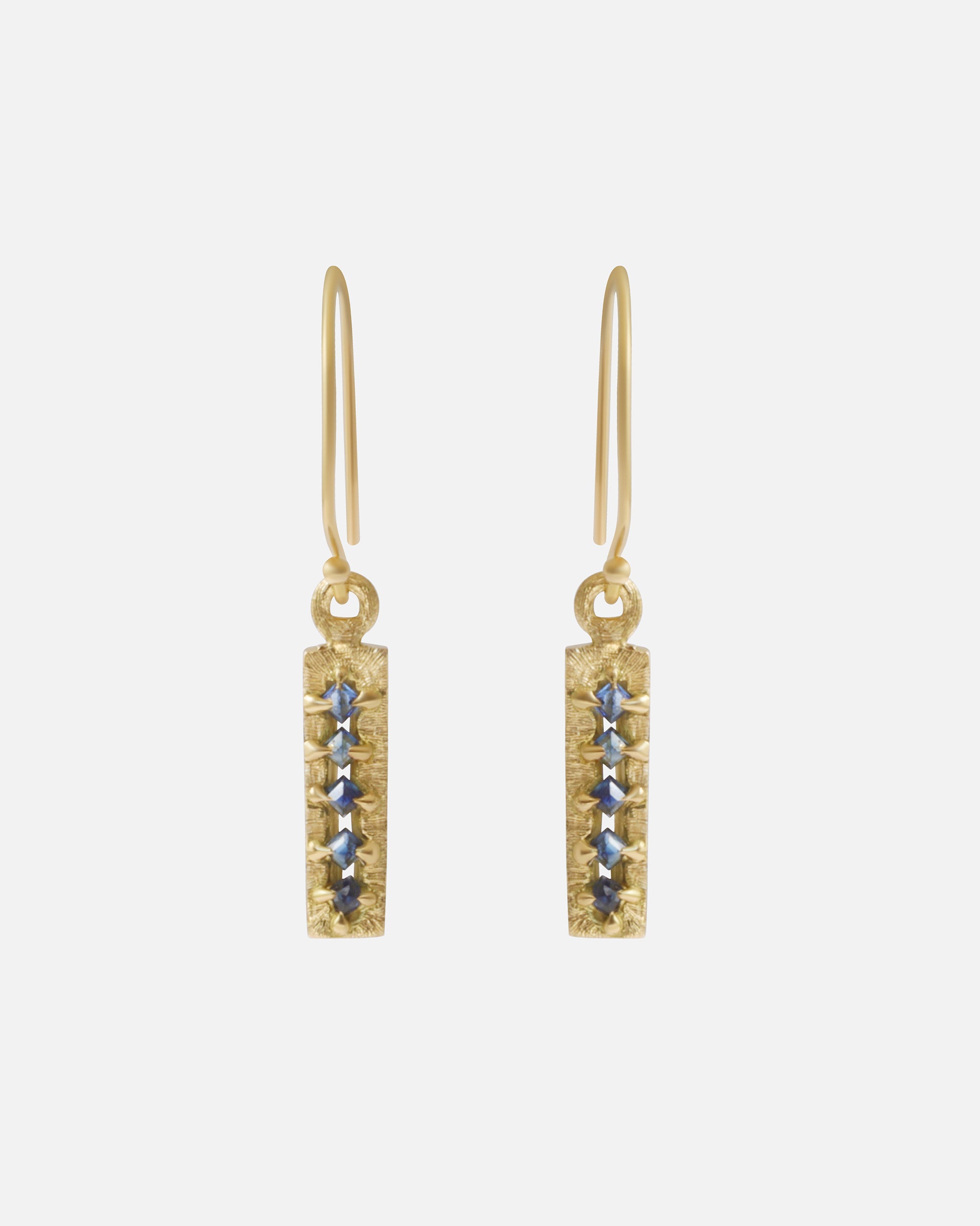 Small Blue Sapphire Pyramid Earrings in Silk for Women | Elegant Jewelry for Parties, Weddings & Special Occasions