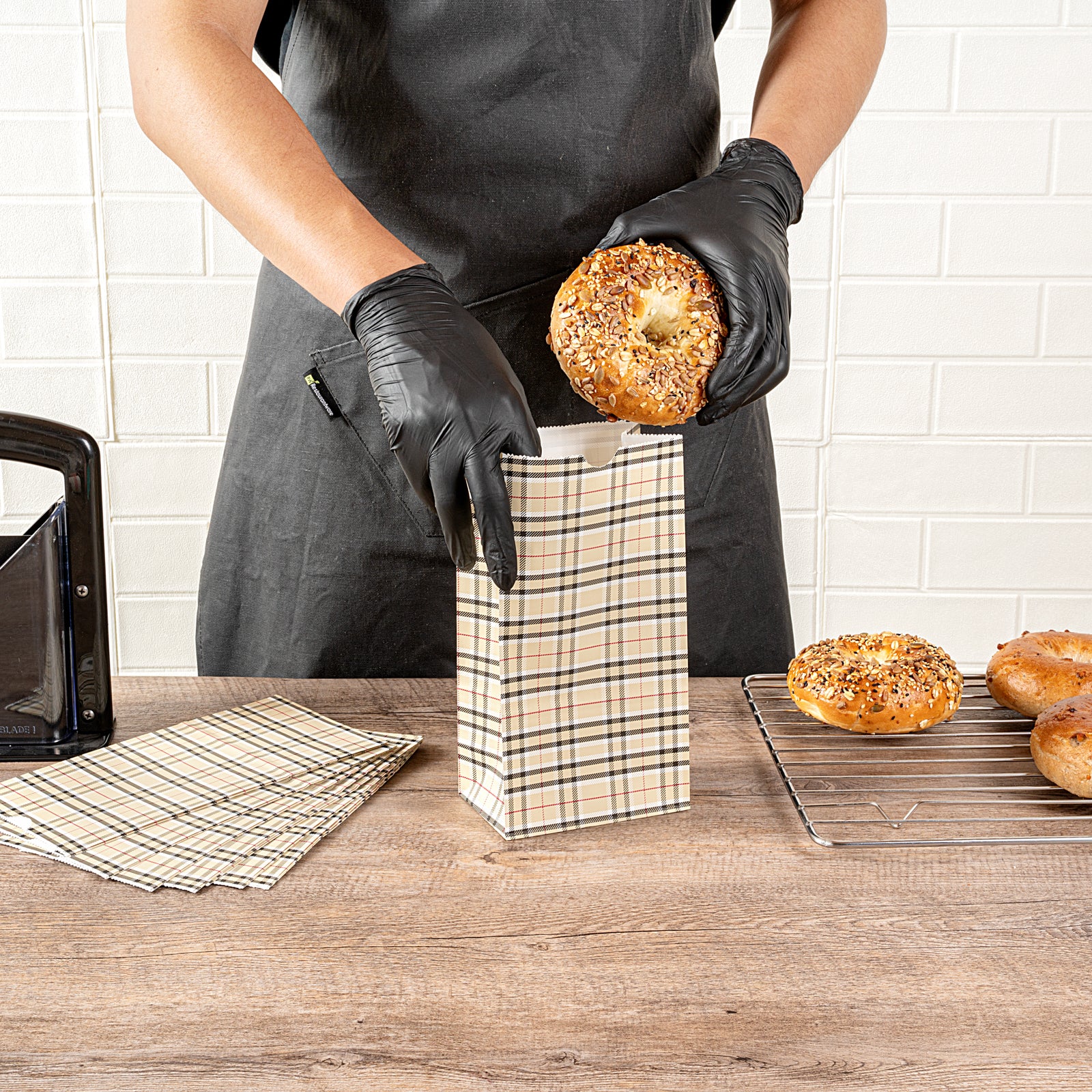 Premium Plaid Paper Bags 4 lb Capacity - 5 x 3.25 x 9.5 Inches - Pack of 100 - Eco-Friendly Gift & Party Favor Bags for Weddings, Birthdays & Retail Packaging