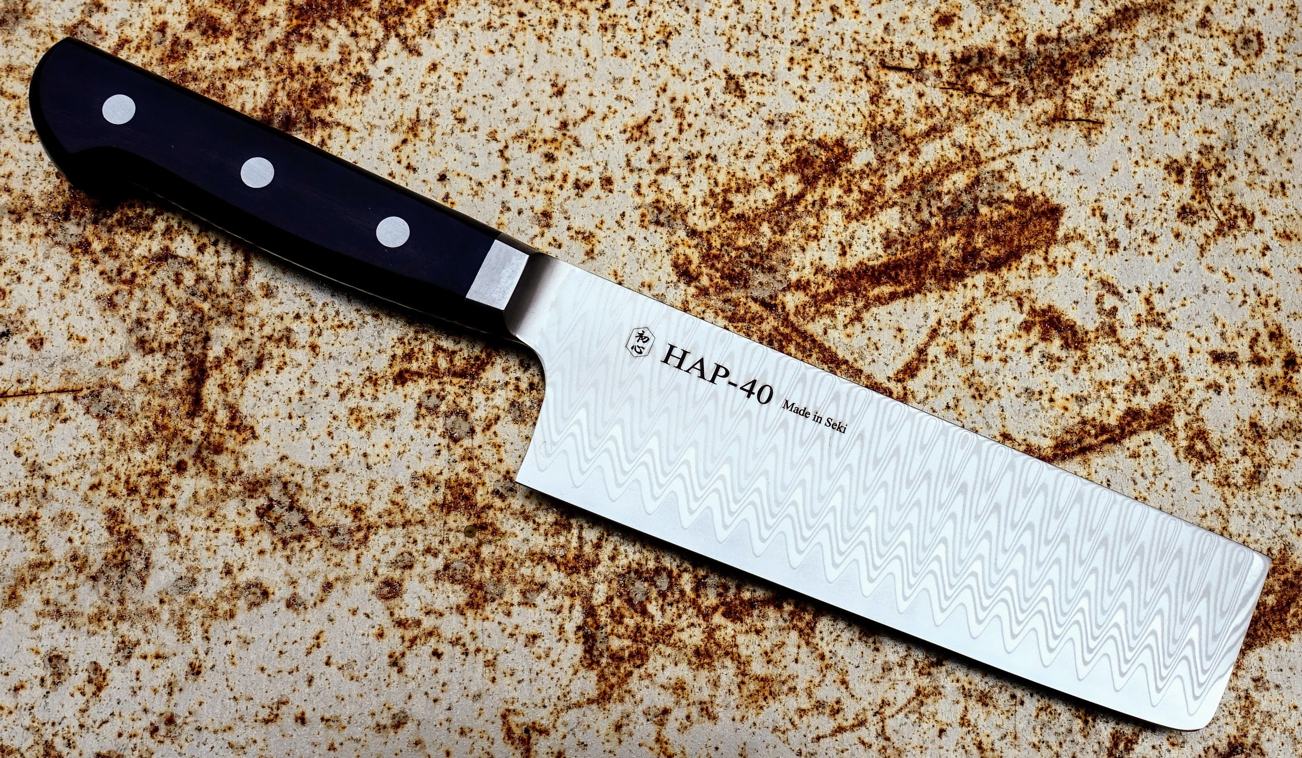Hatsukokoro Hayabusa HAP40 Japanese Nakiri Knife 155mm - Professional Vegetable & Herb Chopper for Home Chefs & Sushi Preparation