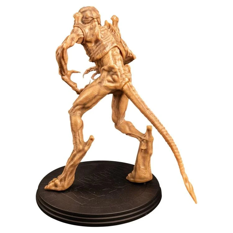 Pumpkinhead Scream Greats Action Figure - Horror Movie Collectible Toy for Halloween Decor & Display - Perfect for Fans, Cosplay & Scary Scene Dioramas