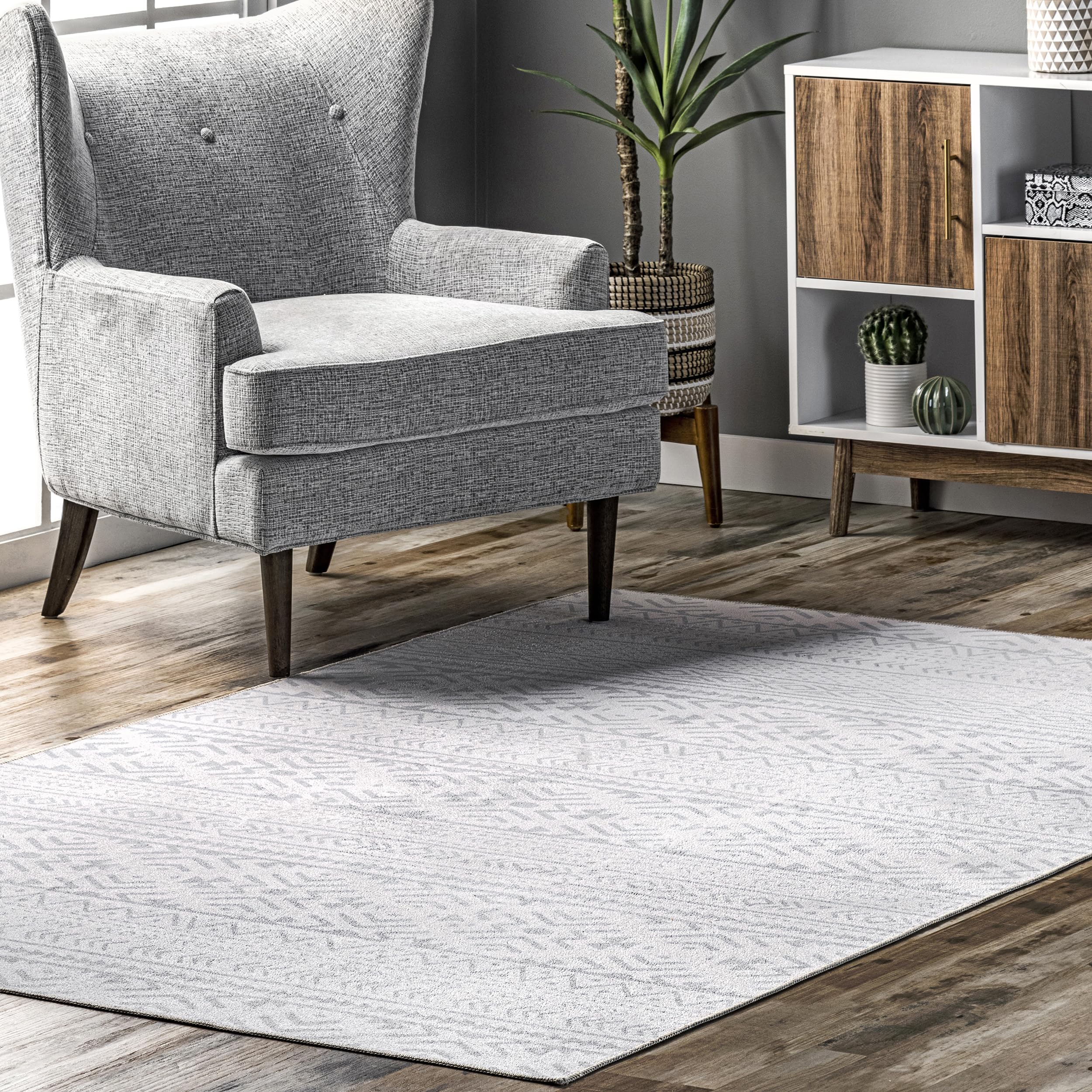 nuLOOM Calia Machine Washable Aztec Bands Ultra Thin Area Rug 5' x 8' Light Grey - Perfect for Living Room, Bedroom & Dorm Decor