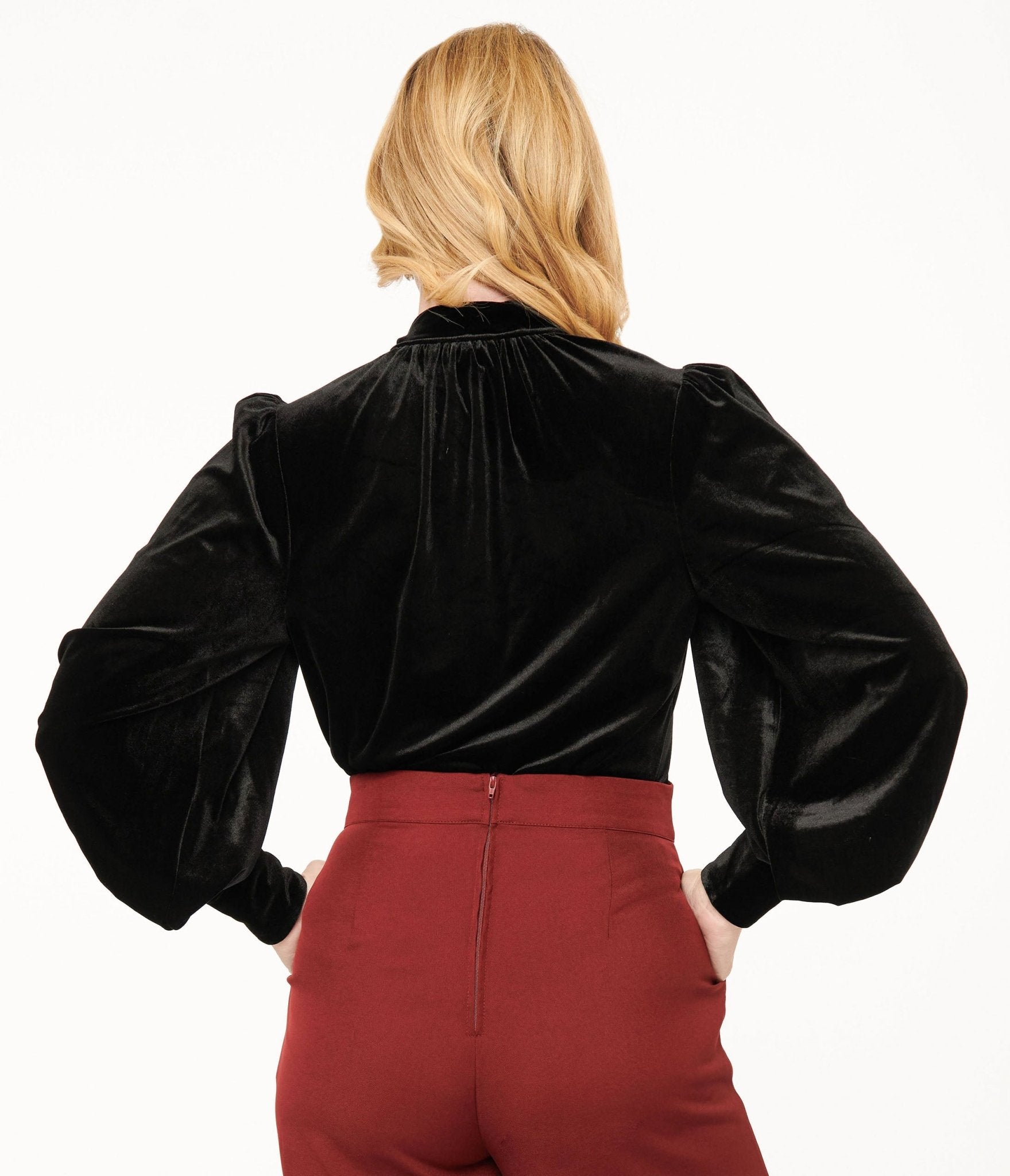 Vintage 1940s Black Velvet Long Sleeve Bow Blouse - Retro Elegant Women's Top for Parties, Weddings & Special Occasions