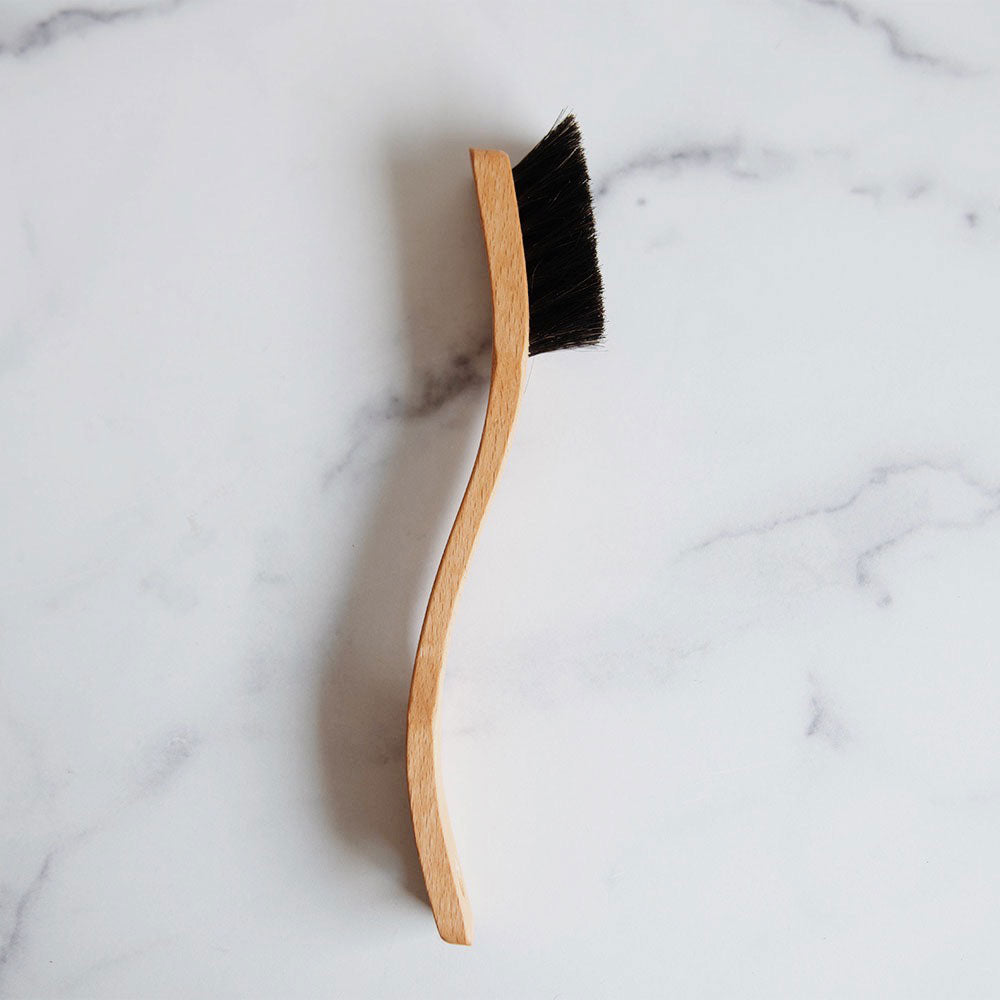 Eco-Friendly Curved Wooden Dish Brush - Natural Bamboo Handle & Soft Bristles for Gentle Cleaning | Perfect for Kitchen, Camping, and Travel Use