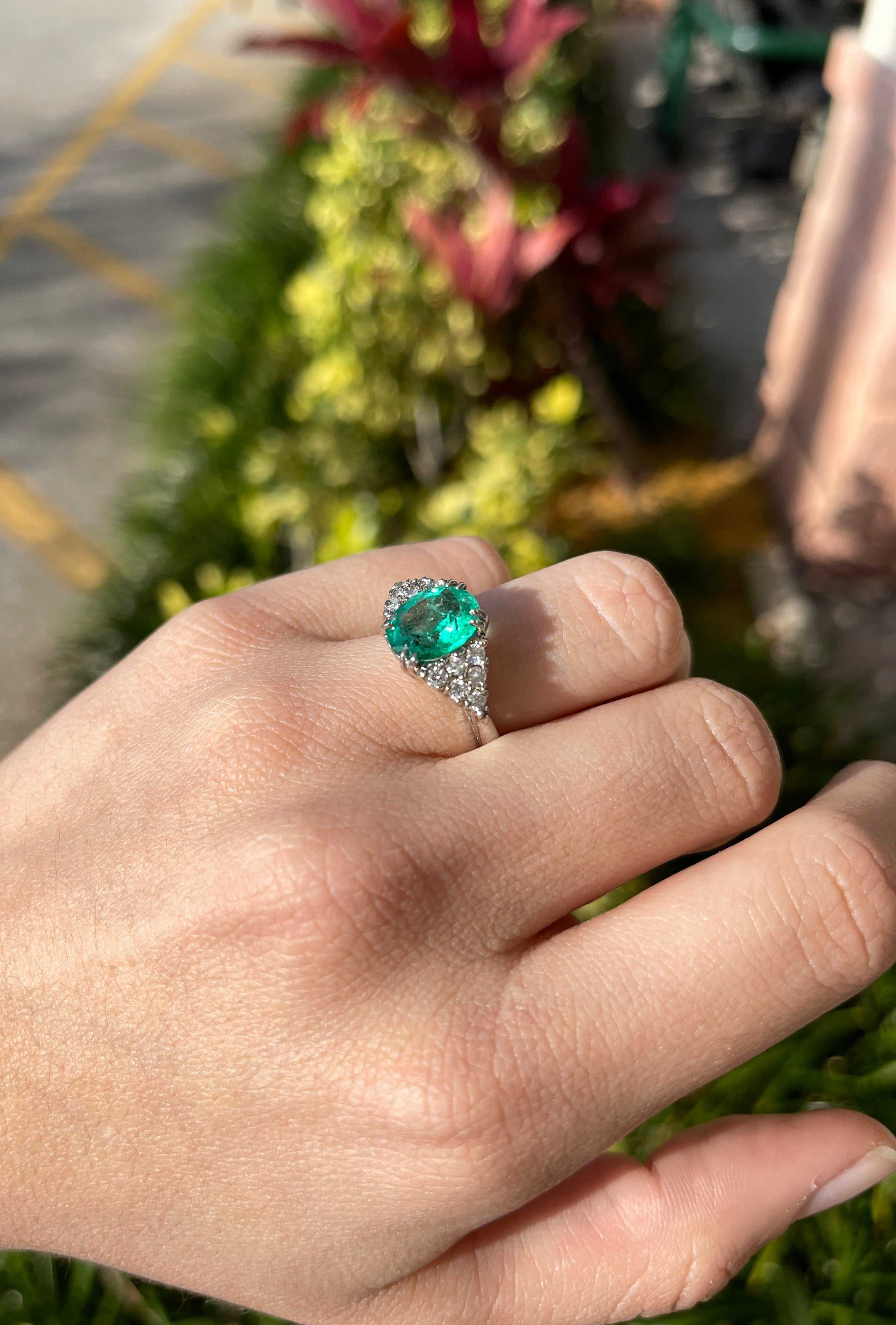 4.30 Carat Oval Colombian Emerald & Diamond Anniversary Statement Ring in Platinum - Perfect for Weddings, Anniversaries & Special Occasions