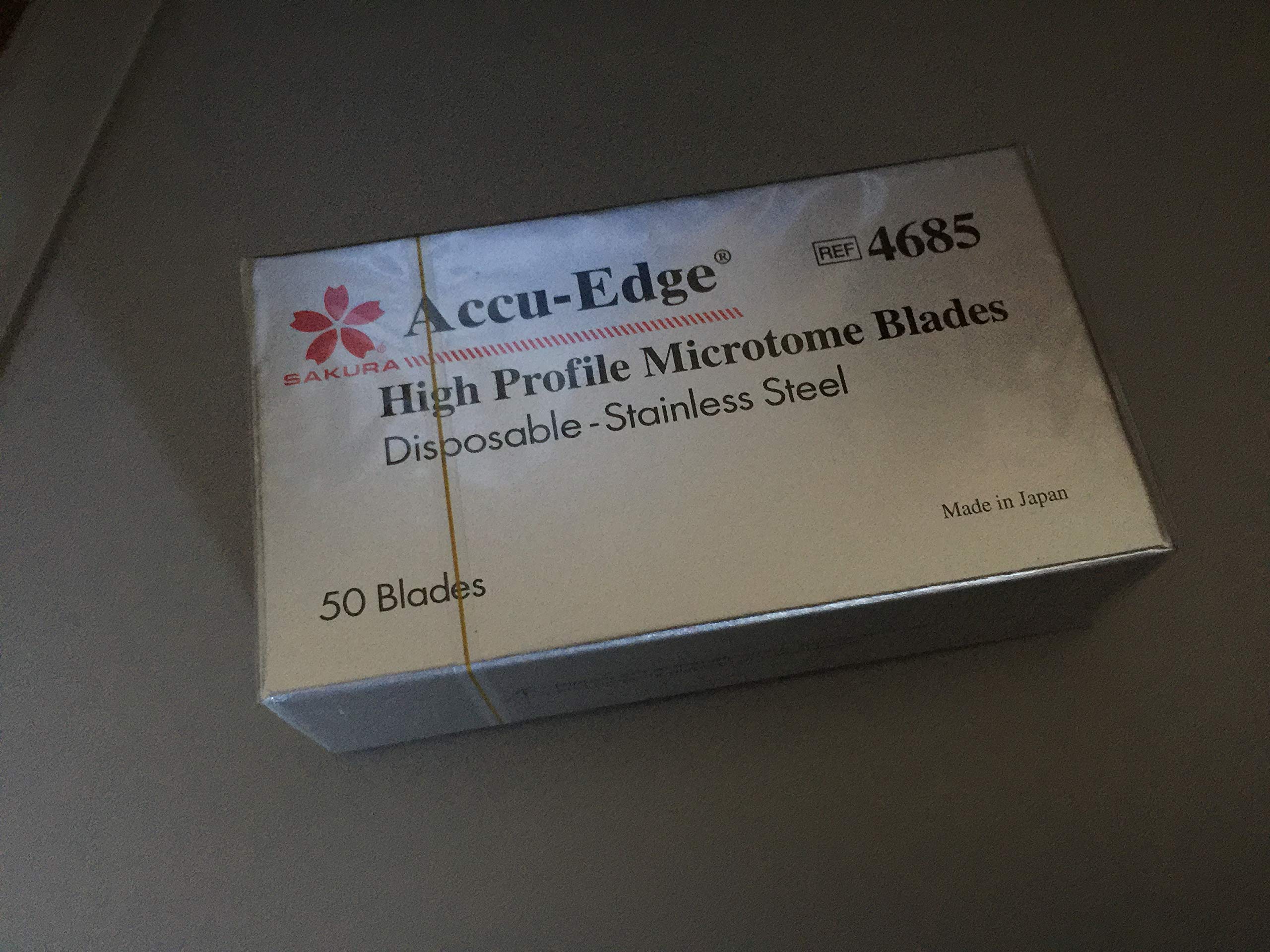 Accu-Edge Disposable Microtome Blades - High Precision Stainless Steel Blades for Laboratory Tissue Sectioning | Ideal for Histology Labs, Medical Research & Pathology Studies