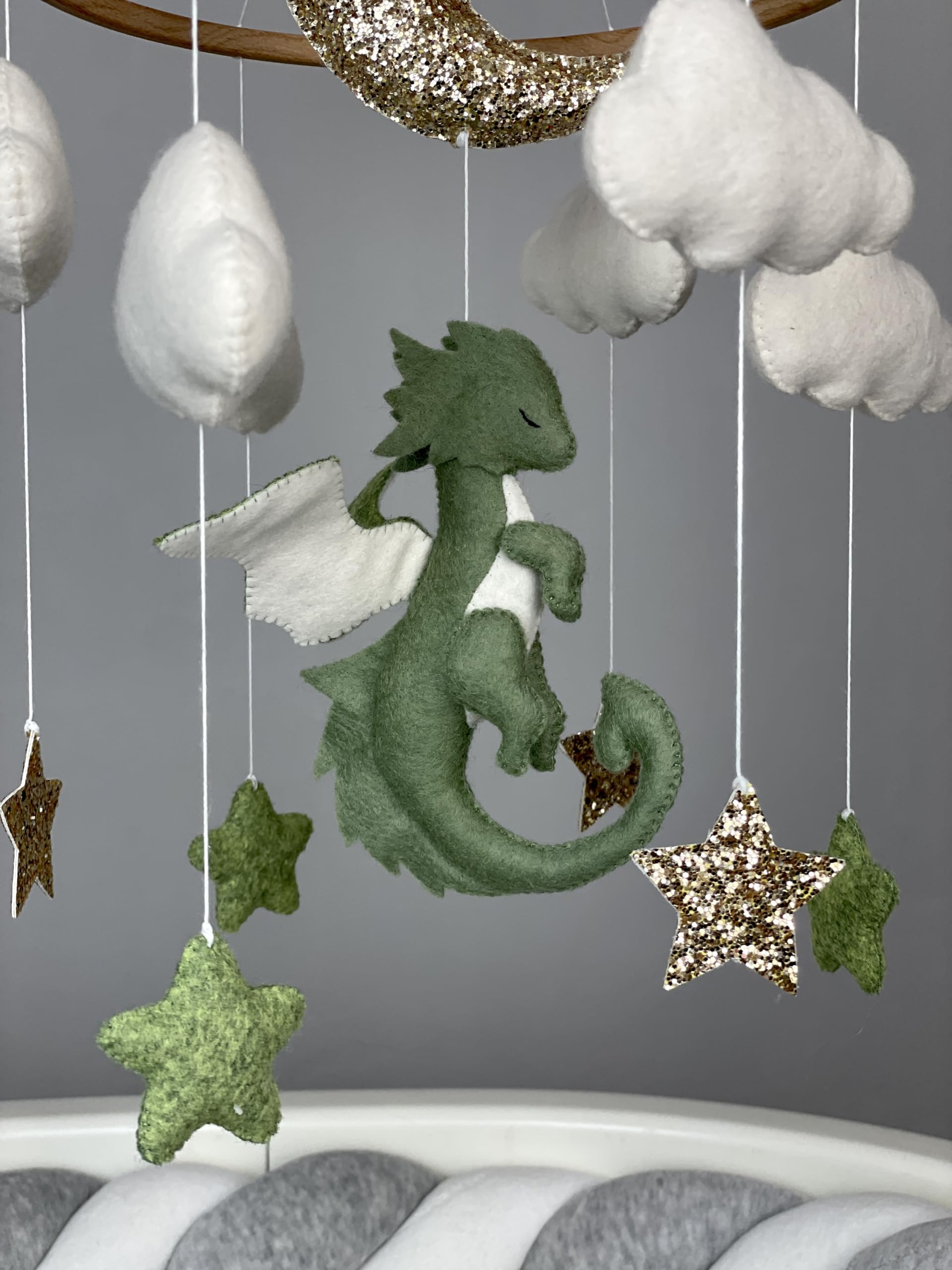 Fantasy Dragon Baby Mobile - Neutral Nursery Crib Decor, Unique Baby Shower Gift for Boys & Girls - Perfect for Themed Nurseries, Newborn Gifts & Fantasy Room Decor
