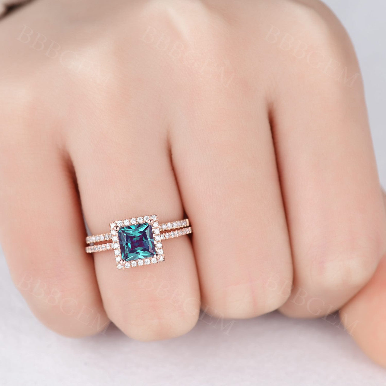 2pcs Alexandrite Bridal Ring Set - 6mm Princess Cut Natural Alexandrite & Diamond Engagement Rings in 14K Rose Gold - Perfect for Weddings, Anniversaries & Proposal Gifts