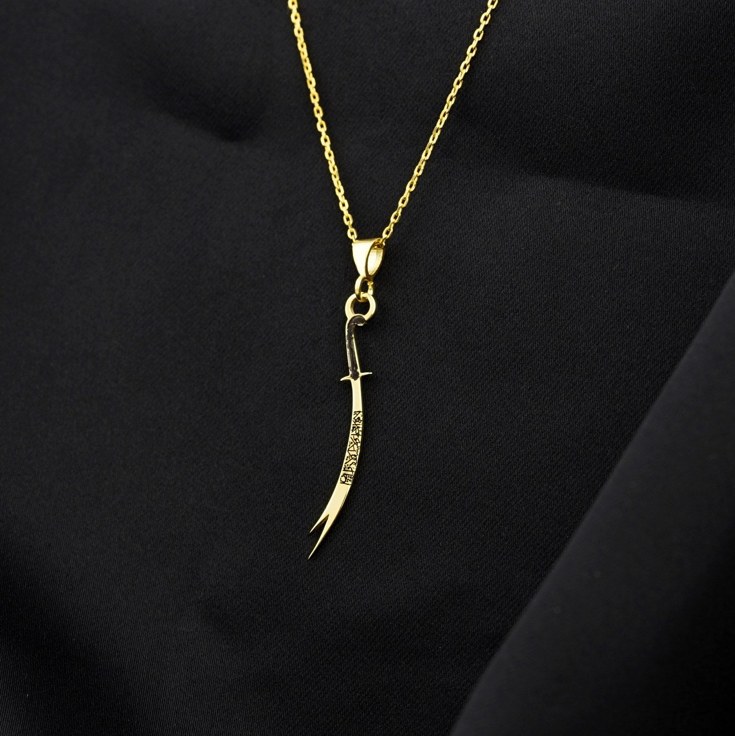 Zulfiqar Sword Necklace - 925 Sterling Silver Islamic Pendant for Men & Women - Muslim Jewelry Gift for Eid, Ramadan & Special Occasions - Perfect for Religious Events, Weddings & Daily Wear