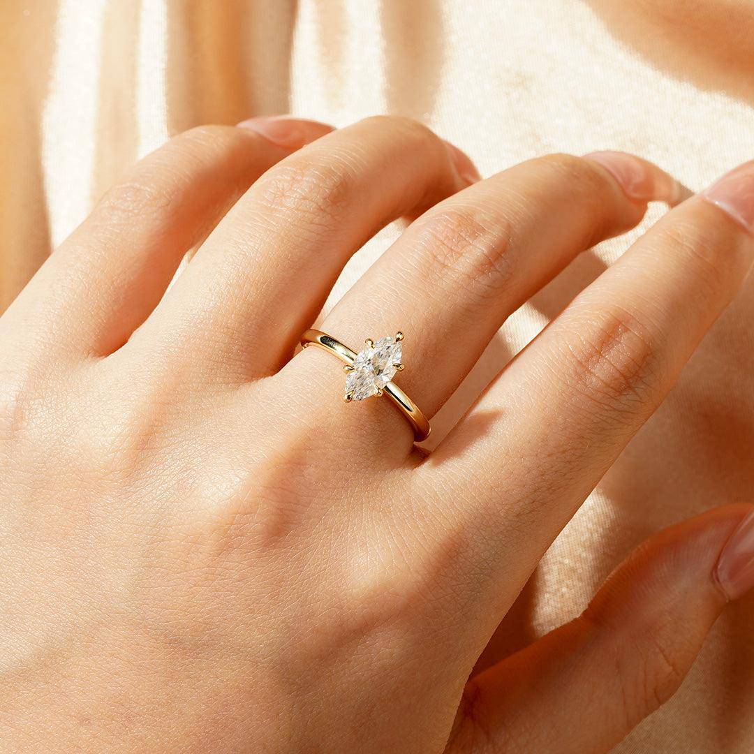 Petite Marquise Solitaire Moissanite Engagement Ring & Wedding Band Set for Couples - Perfect for Proposals, Anniversaries, and Romantic Occasions