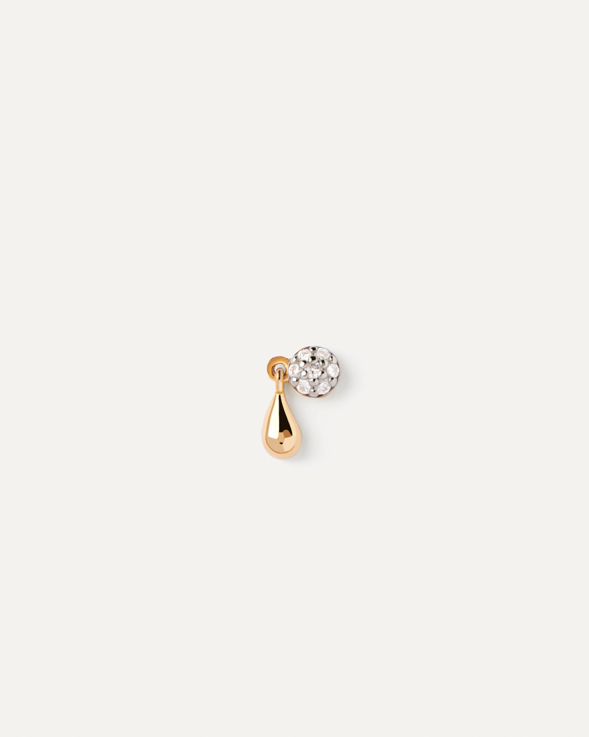 Diamond and Gold Single Stud Earrings for Women - Elegant Minimalist Jewelry for Everyday Wear & Special Occasions