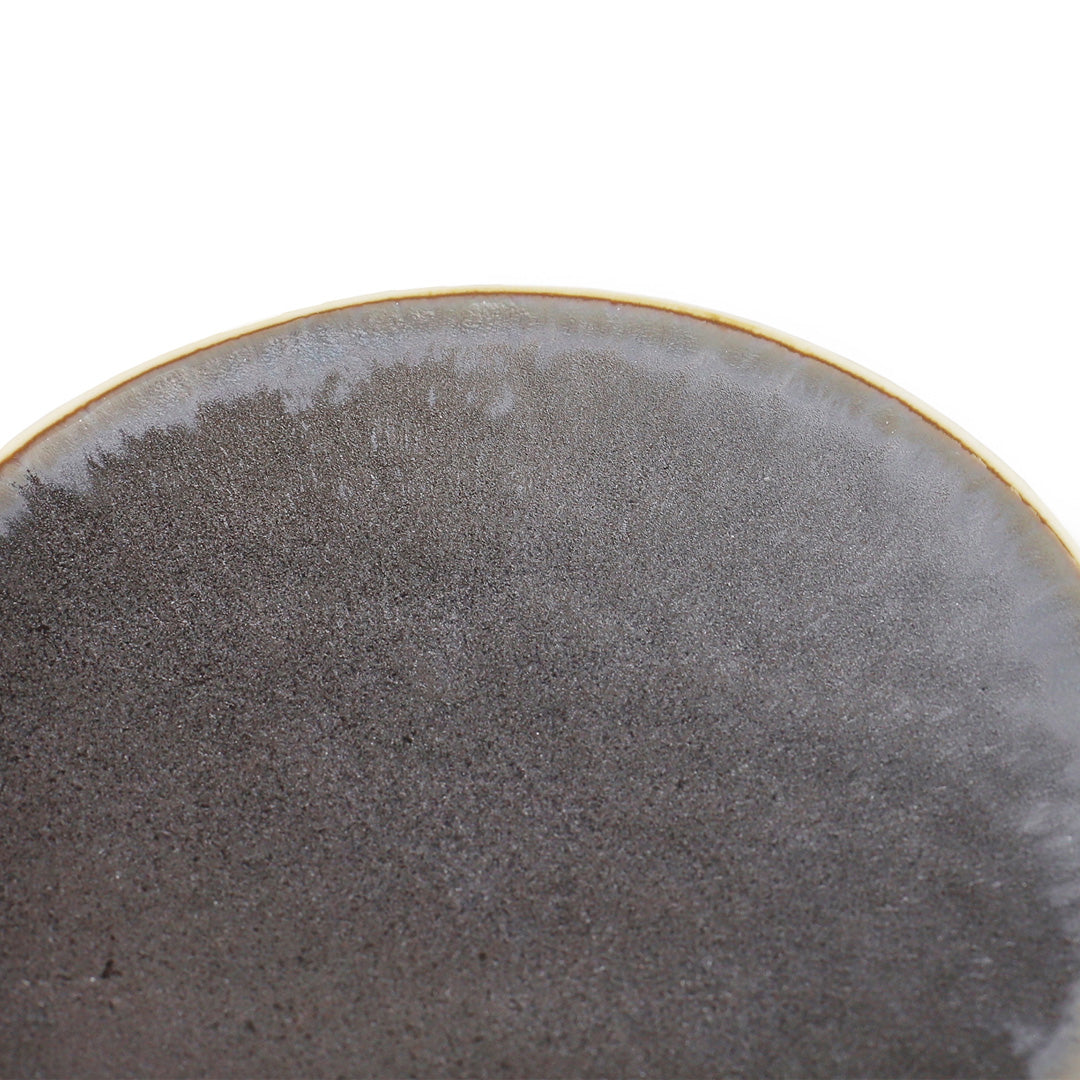 Premium Metallic Black Grazed Stage Plate Kozara - 5.5 Inch Diameter Elegant Dinnerware for Fine Dining & Japanese Cuisine Presentation