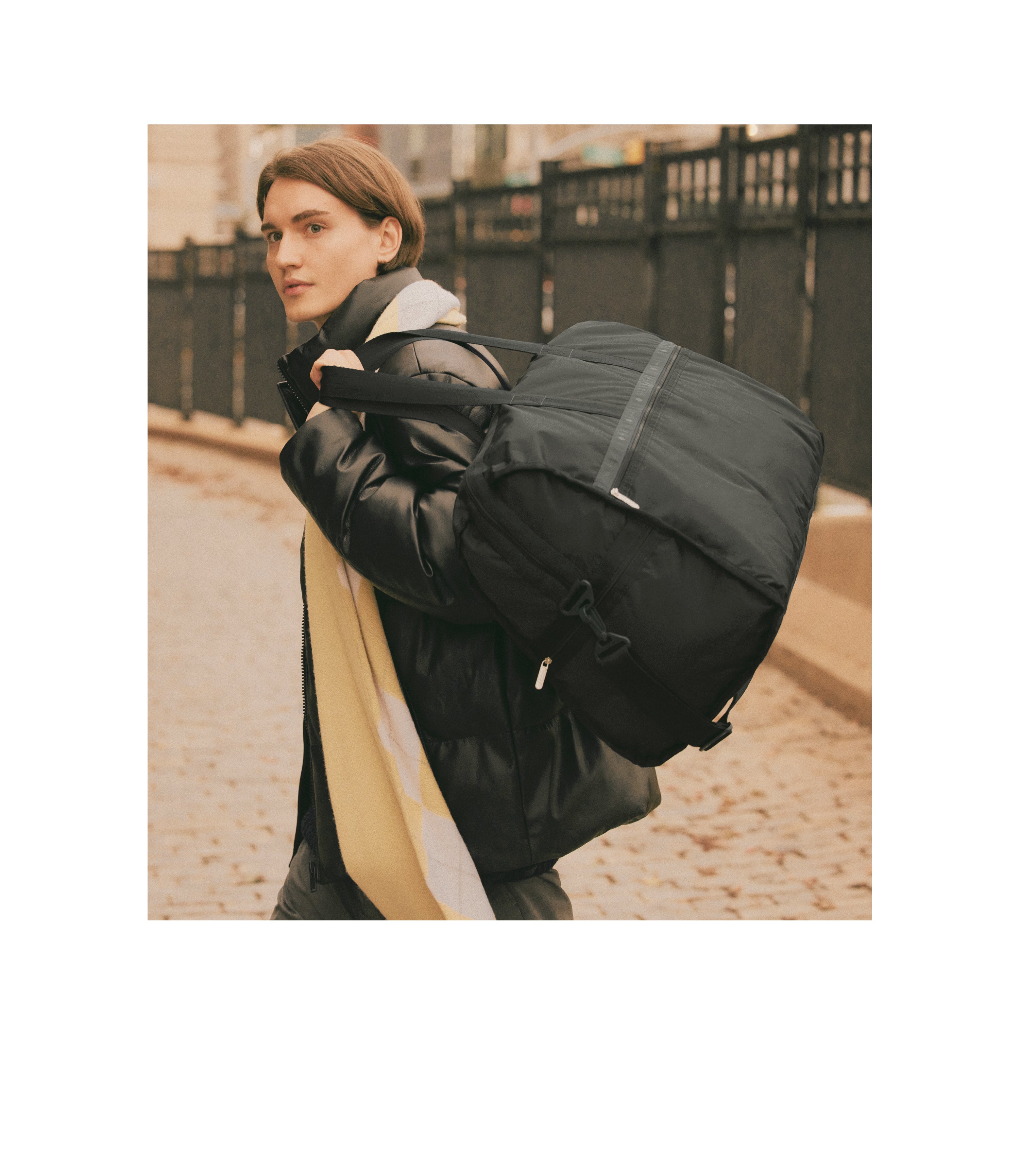 Premium Extra Large Weekender Travel Bag - Spacious Carry-On Duffel for Weekend Getaways, Gym, Work & Overnight Trips | Durable & Stylish Luggage for Men & Women