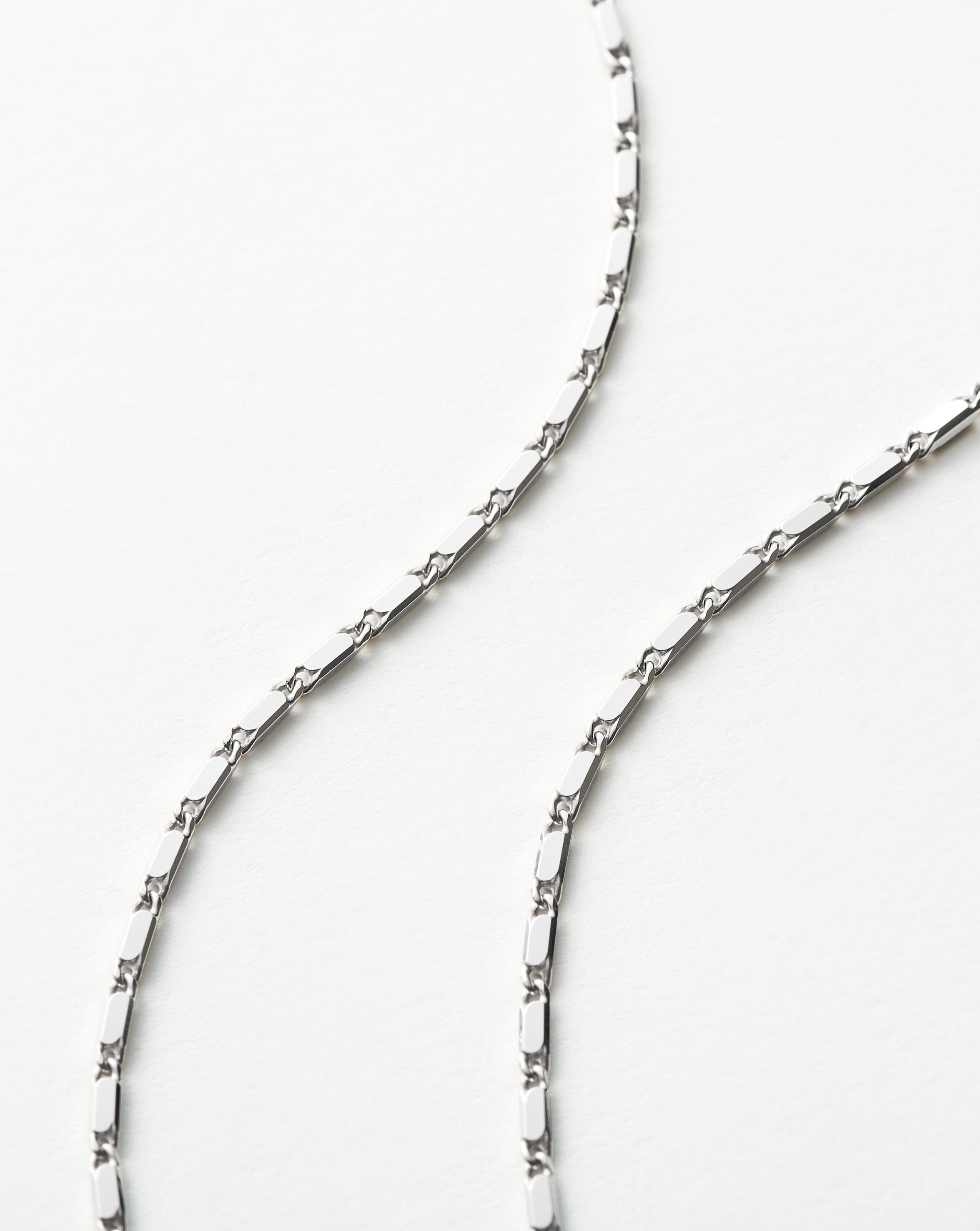 Lucy Williams Horizon Link Chain Necklace - Sterling Silver Jewelry for Women | Elegant Layering Necklace for Everyday Wear & Special Occasions