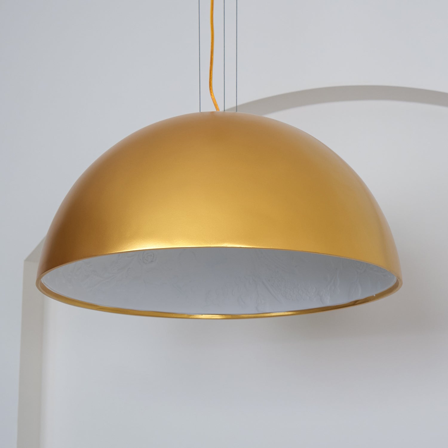 Hemisfera Modern Suspension Lamp - Stylish Pendant Light for Living Room, Dining Room, and Bedroom - Perfect for Home Decor and Interior Design