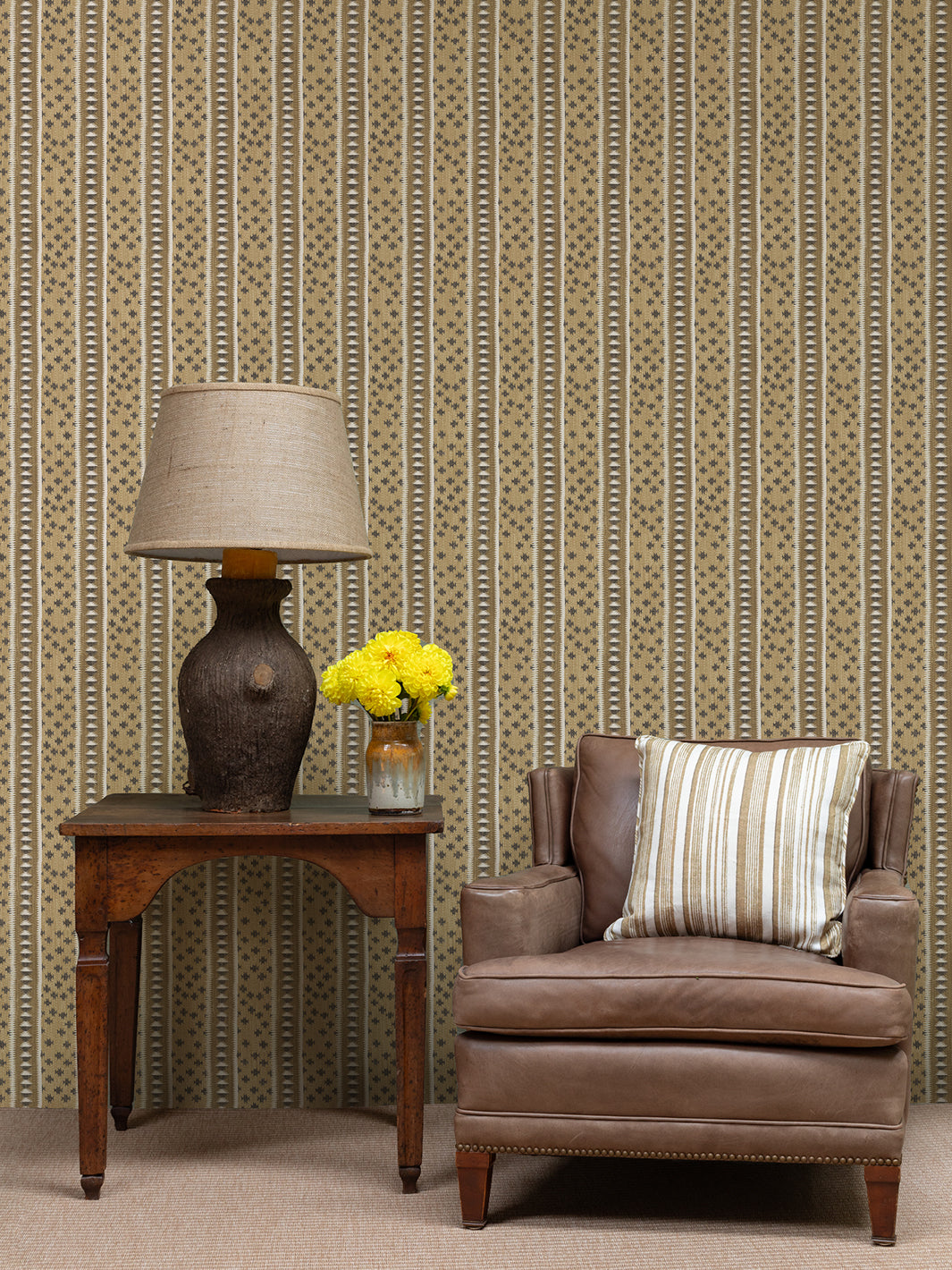 Nathan Turner 'Northstar Stripe' Wallpaper - Gold & Brown Peel and Stick Wallpaper for Living Room, Bedroom & Home Decor