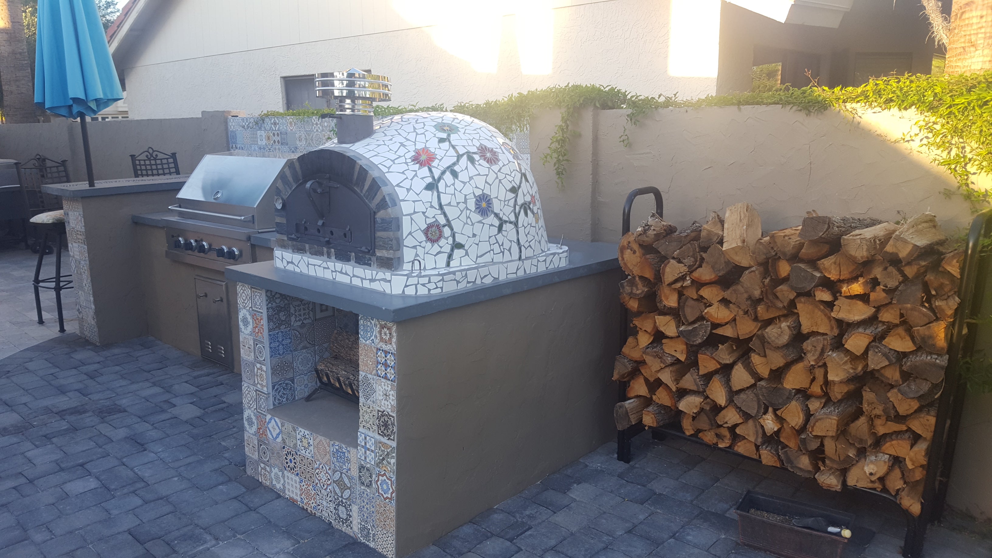Premium PIZZAIOLI Pizza Oven Stone Arch - Hybrid Outdoor Pizza Oven for Backyard, Patio & Restaurant Use - Perfect for Wood Fired & Gas Cooking