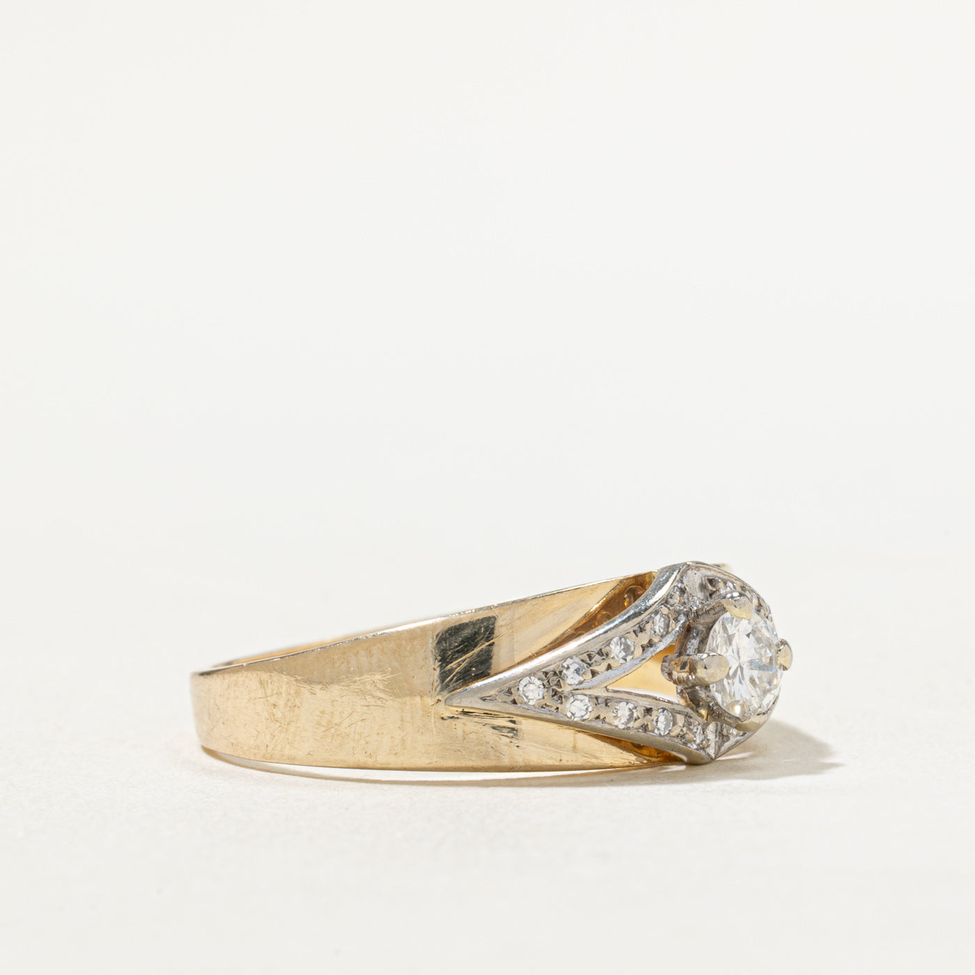 Elegant Rhombus Design Diamond Ring - 0.43 Carat Total Weight (CTW) - Size 11.25 - Perfect for Engagement, Anniversary & Special Occasion Gifts