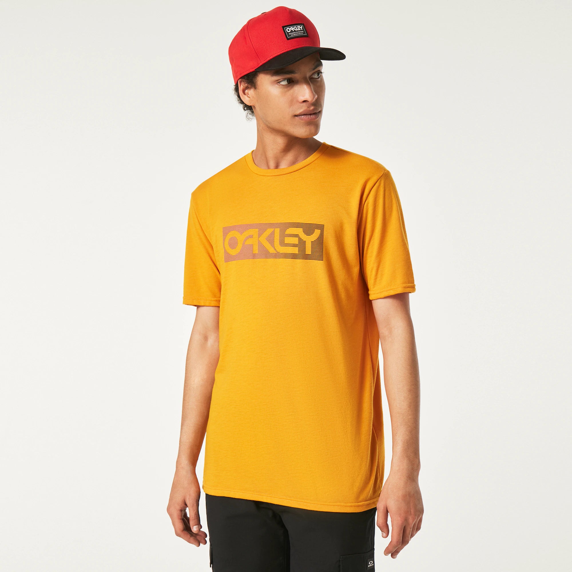 Oakley Men's Gradient Lines B1B RC Tee - Amber Yellow Performance Shirt for Running, Gym & Outdoor Activities