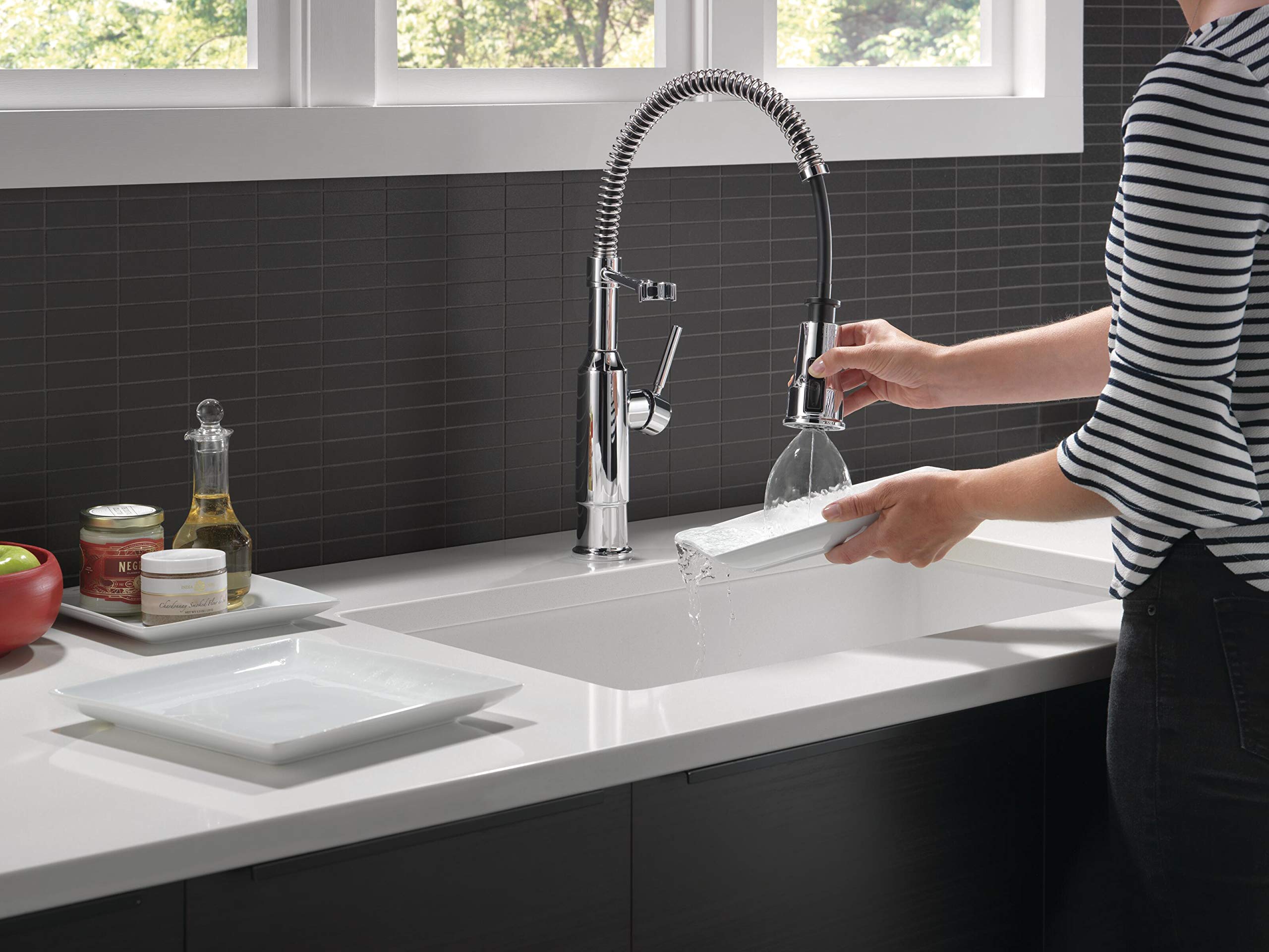 Delta Theodora Commercial Style Single-Handle Kitchen Faucet with Magnetic Pull-Down Sprayer in Chrome (Model 18804Z-DST) - Perfect for Modern Kitchens, Restaurants & Food Prep Areas