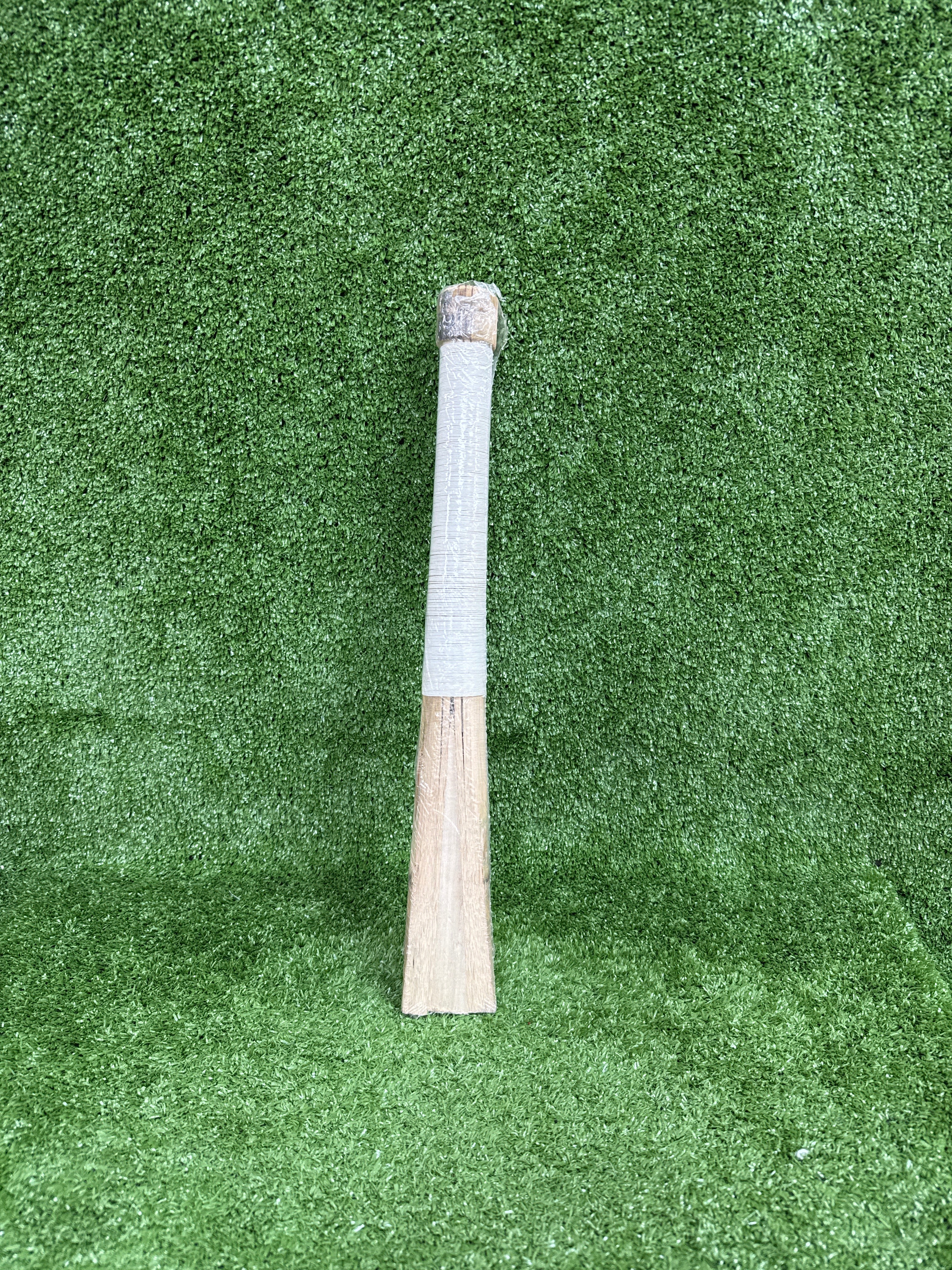 6-Piece Singaporean Rattan Bat Handle with Threading - Perfect for Baseball, Cricket, and Sports Equipment Repair