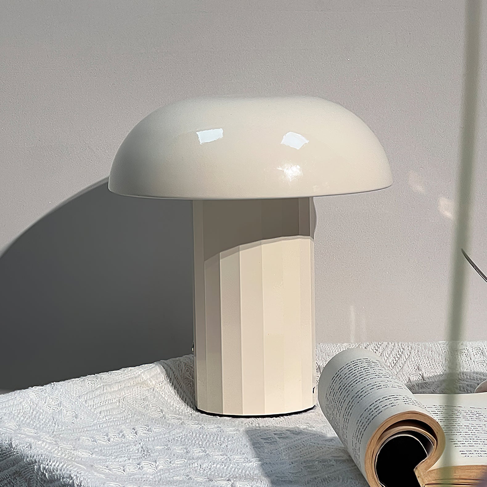 Damiano Modern Table Lamp - Stylish Bedside & Living Room Lighting for Home Decor