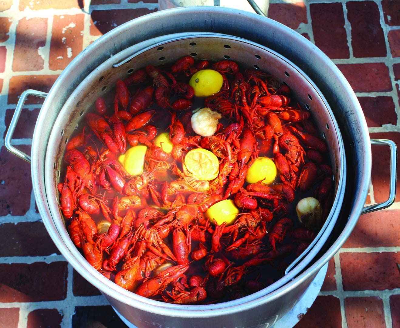 King Kooker KK32A Aluminum Outdoor Steaming and Boiling Pot Set - Silver | Perfect for Camping, Backyard BBQs, and Seafood Boils