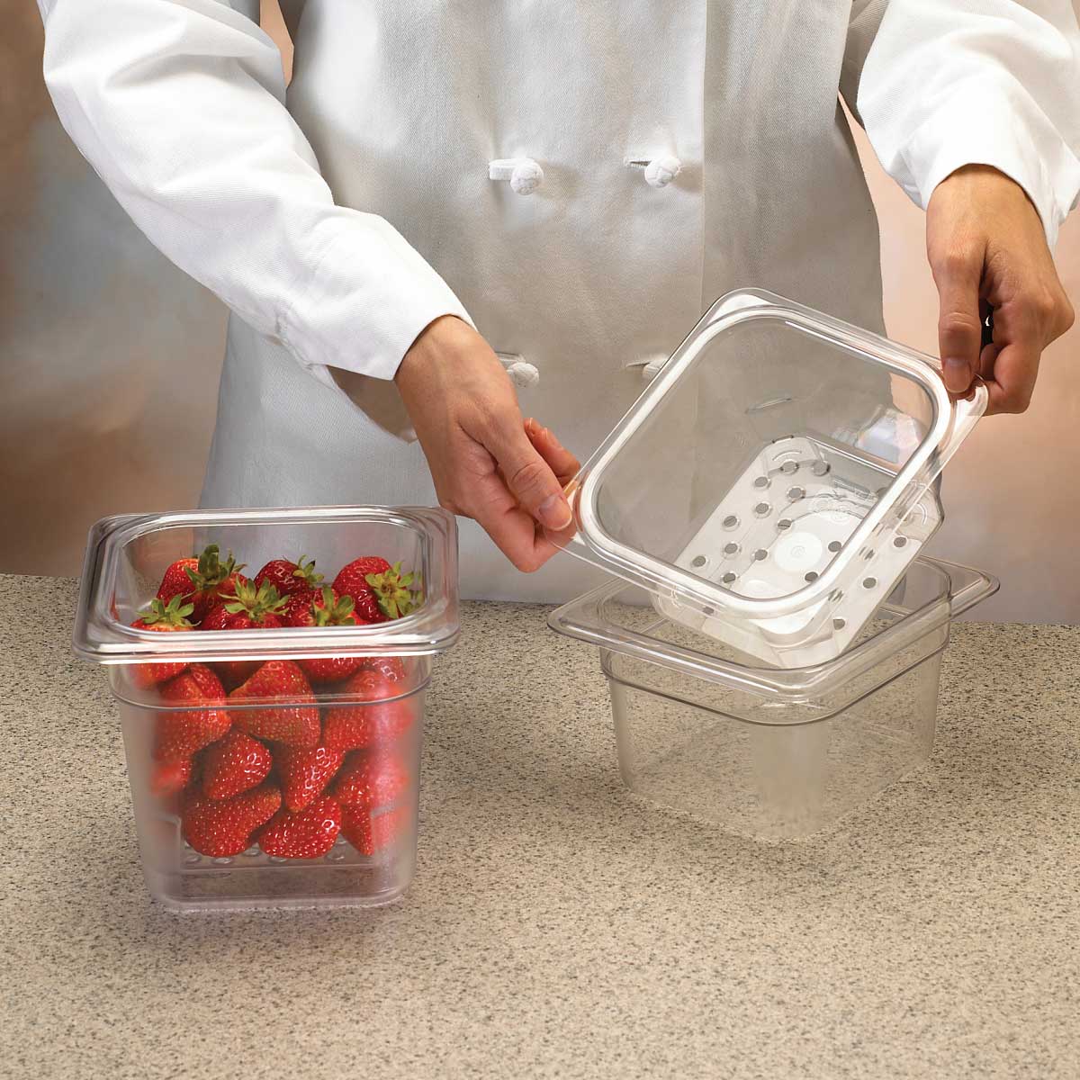 Cambro 65CLRCW135 Camwear 1/6 Size Clear Colander Food Pan - 5