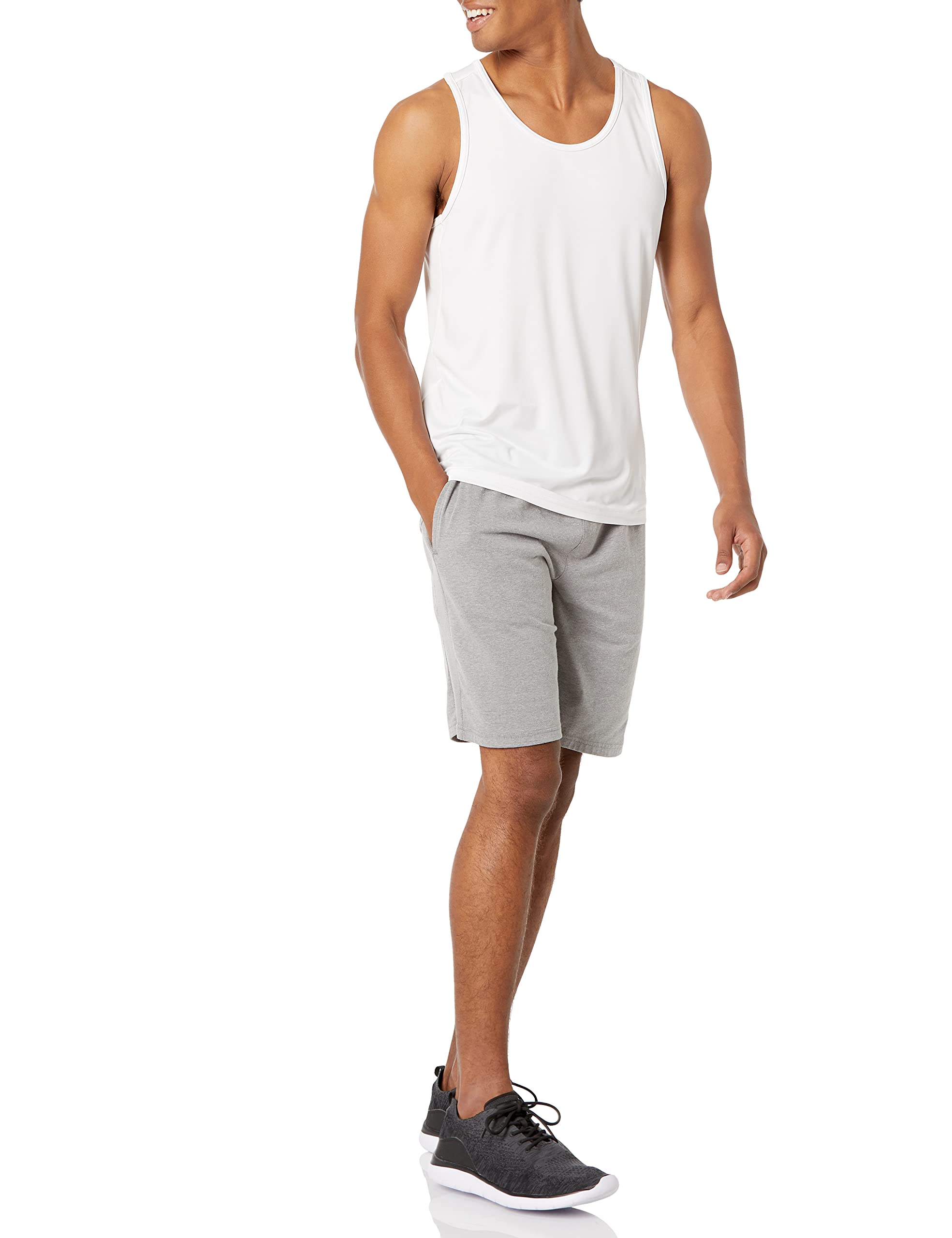 Amazon Essentials Men's Tech Stretch Tank Top - Moisture Wicking Athletic Shirt for Gym, Running & Workouts - Lightweight Breathable Quick Dry Performance Top