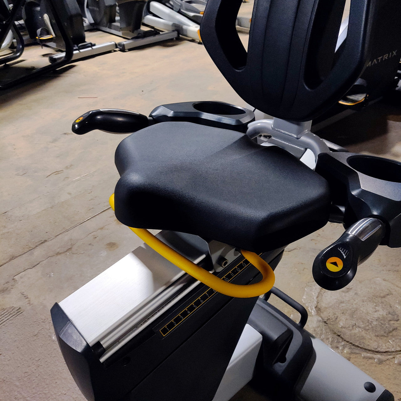 Matrix R7xi Recumbent Exercise Bike for Home Gym - Low Impact Cardio Workout Machine for Seniors & Physical Therapy - Comfortable Indoor Cycling with Adjustable Seat & Backrest