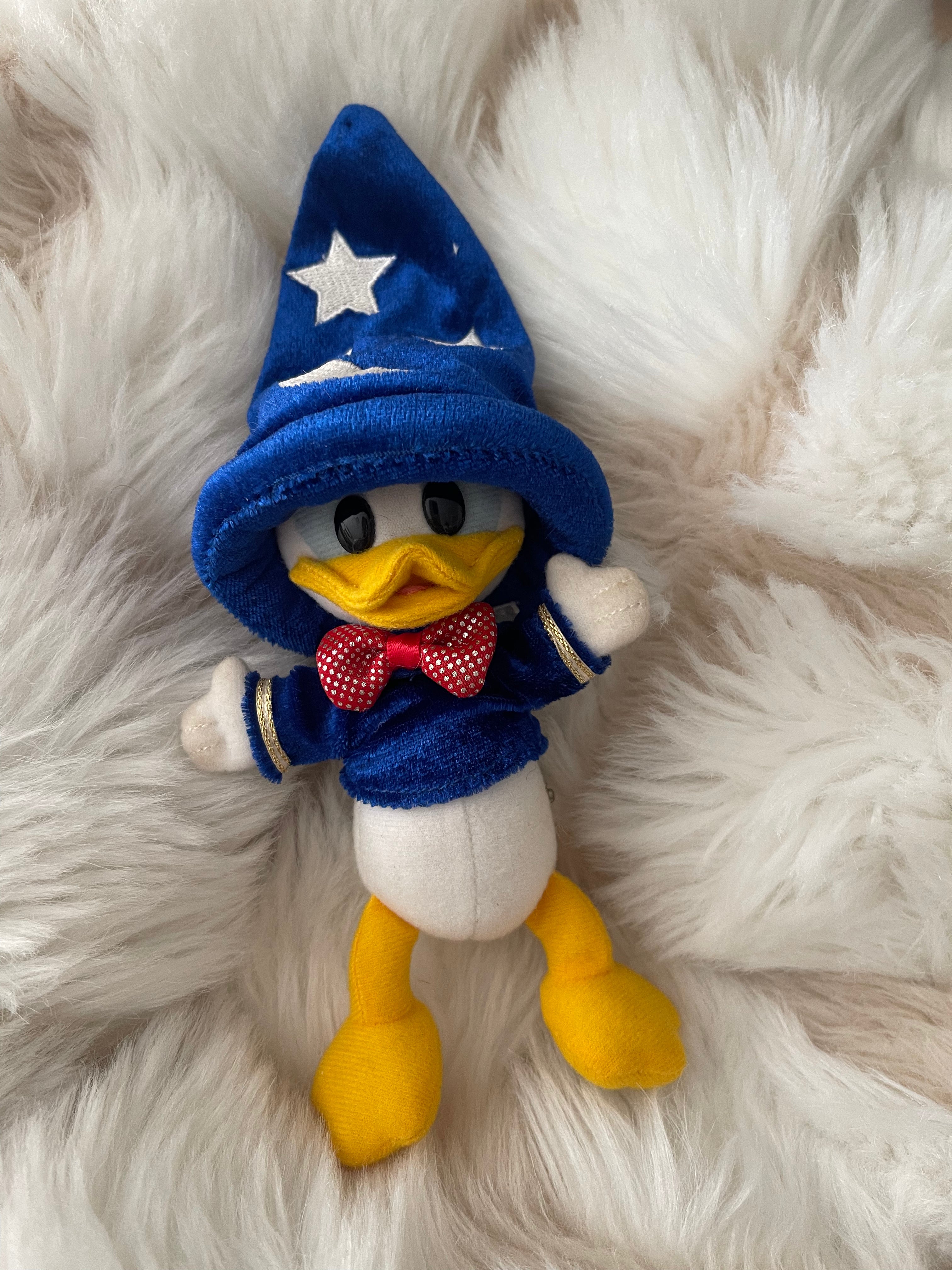 Tokyo Disney Philharmonic Donald Duck Keychain Plush Badge - Cute Collectible for Disney Fans, Perfect for Backpacks, Bags & Gifts