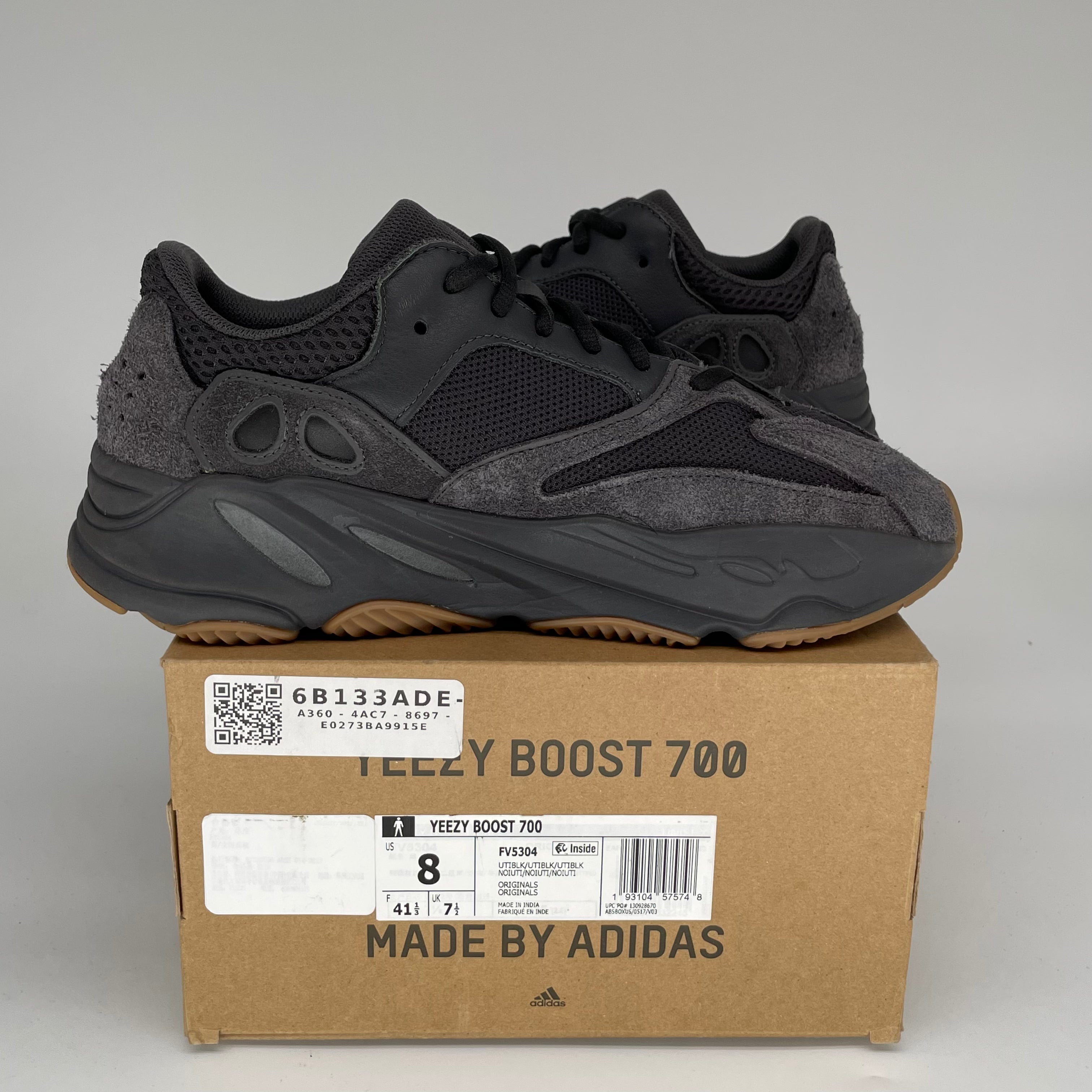 Adidas Yeezy 700 Utility Black Men's Sneakers - Size 8 (FV5304) | Comfortable Running Shoes for Casual Wear & Street Style