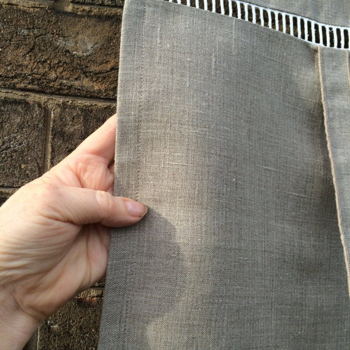 Trafford Linen Tree Tie Up Valance - Elegant Window Treatment for Bedroom & Living Room - Perfect for Home Decor & Curtain Accessories