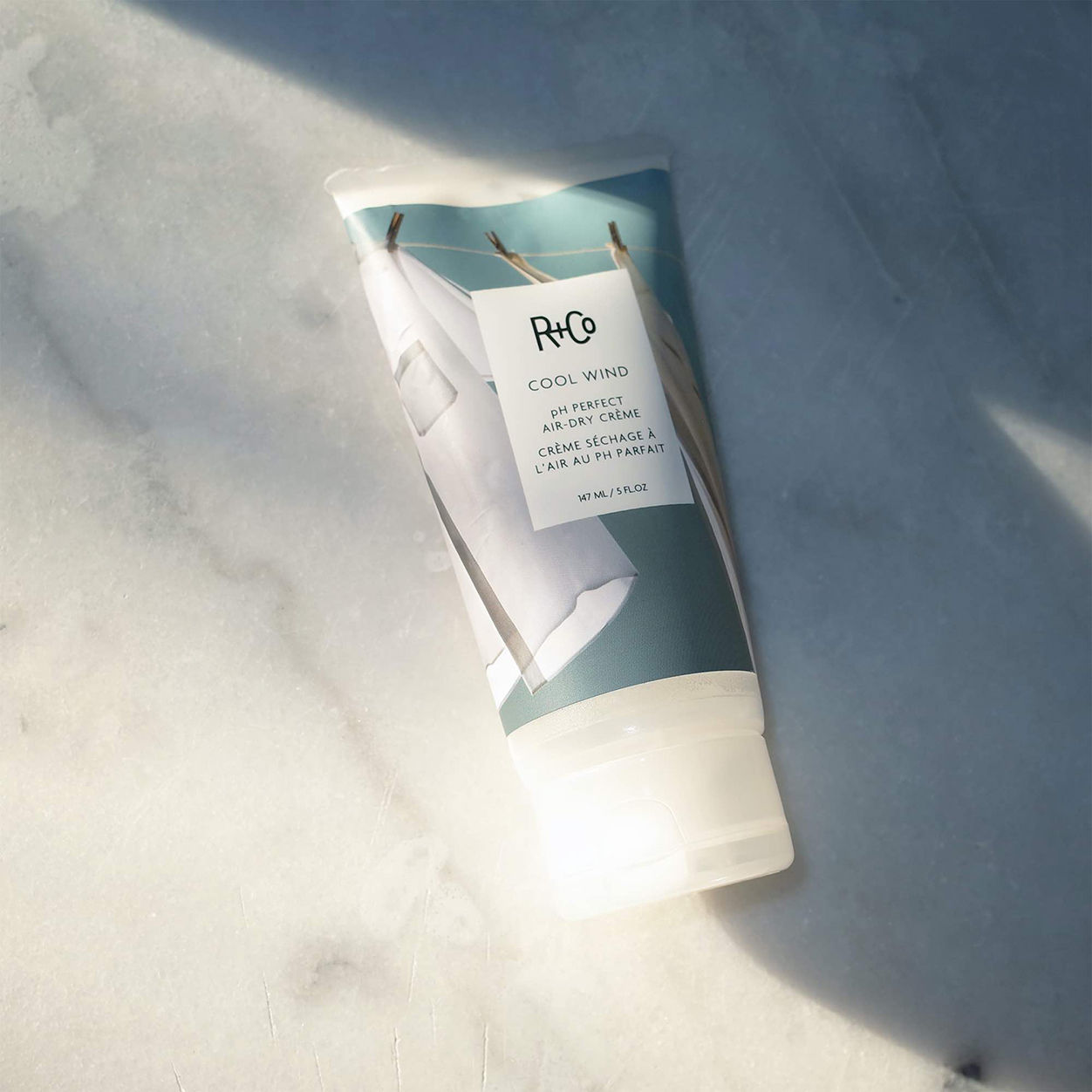 Cool Wind Air Dry Creme - Lightweight Styling Cream for Frizz Control & Shine - Perfect for Beach Waves & Everyday Hairstyles