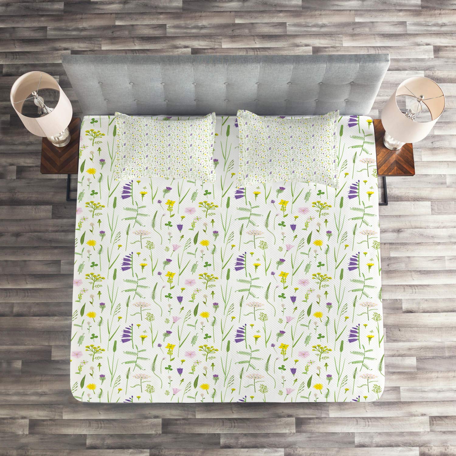 Ambesonne Floral Quilt Set - King Size 3-Piece Bedspread with 2 Pillow Shams, Continuous Wild Flower Pattern on Plain Backdrop in Lime Green & Violet | Perfect for Master Bedroom, Guest Room & Bohemian Home Decor