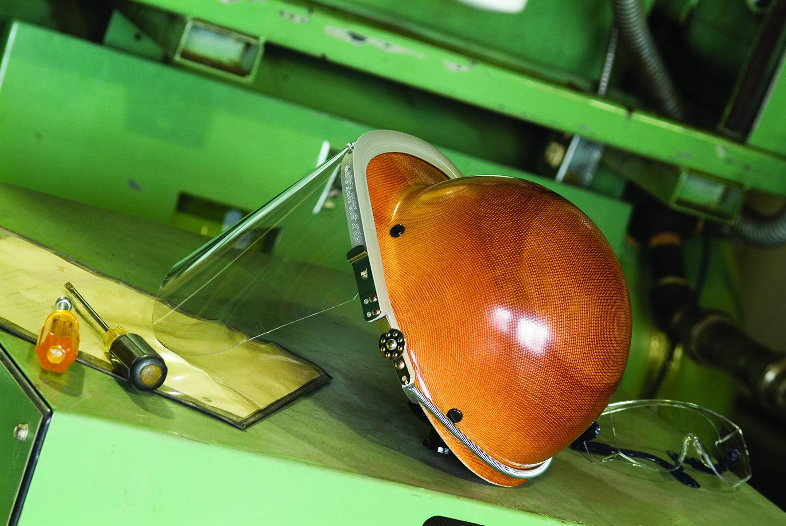 MSA Skullgard Safety Hard Hat - Phenolic Resin Construction, 350°F Heat Resistance, Non-Slotted Cap with Staz-On Pinlock Suspension | Ideal for Construction, Industrial Work & High-Temperature Environments