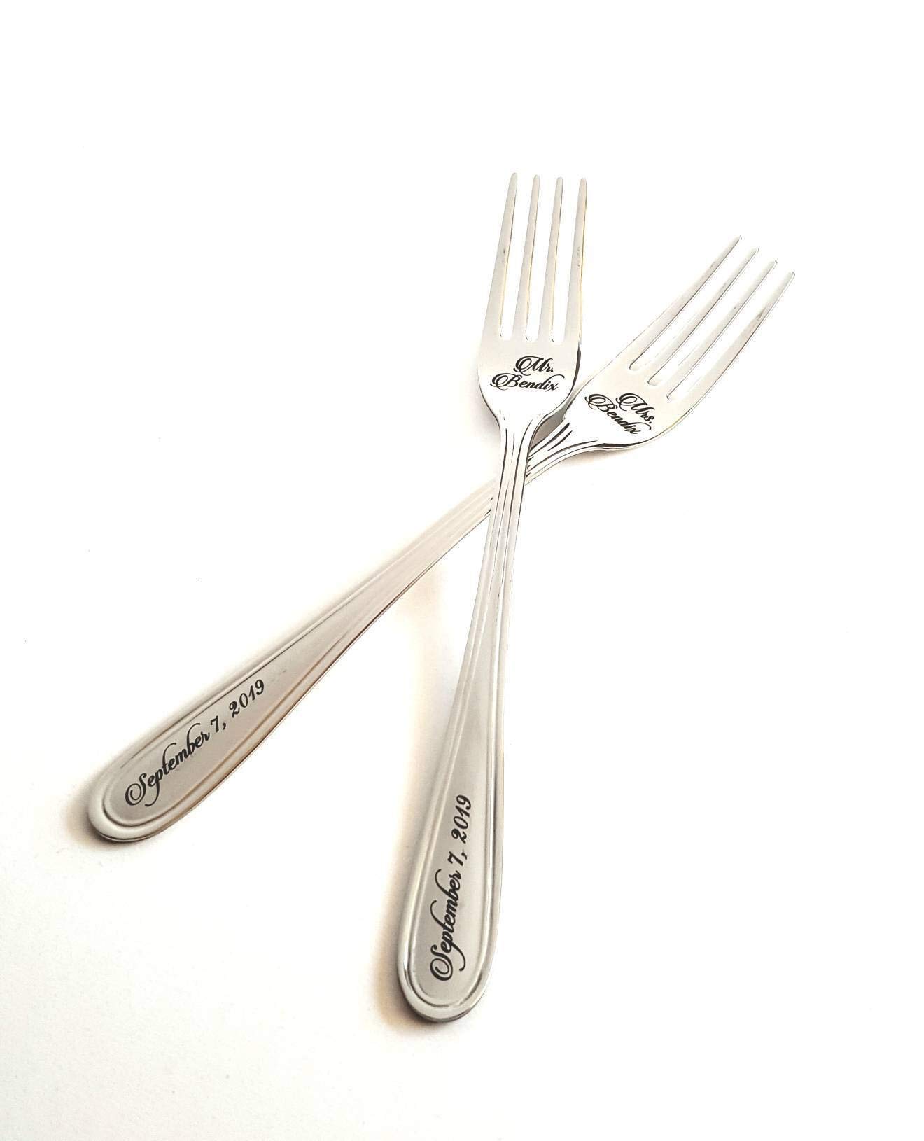 Personalized Mr & Mrs Forks Set - Engraved Custom Wedding Date - Anniversary Gift for Couples - Elegant Flatware for Bride & Groom - Perfect for Wedding Anniversaries, Romantic Dinners & Special Occasions