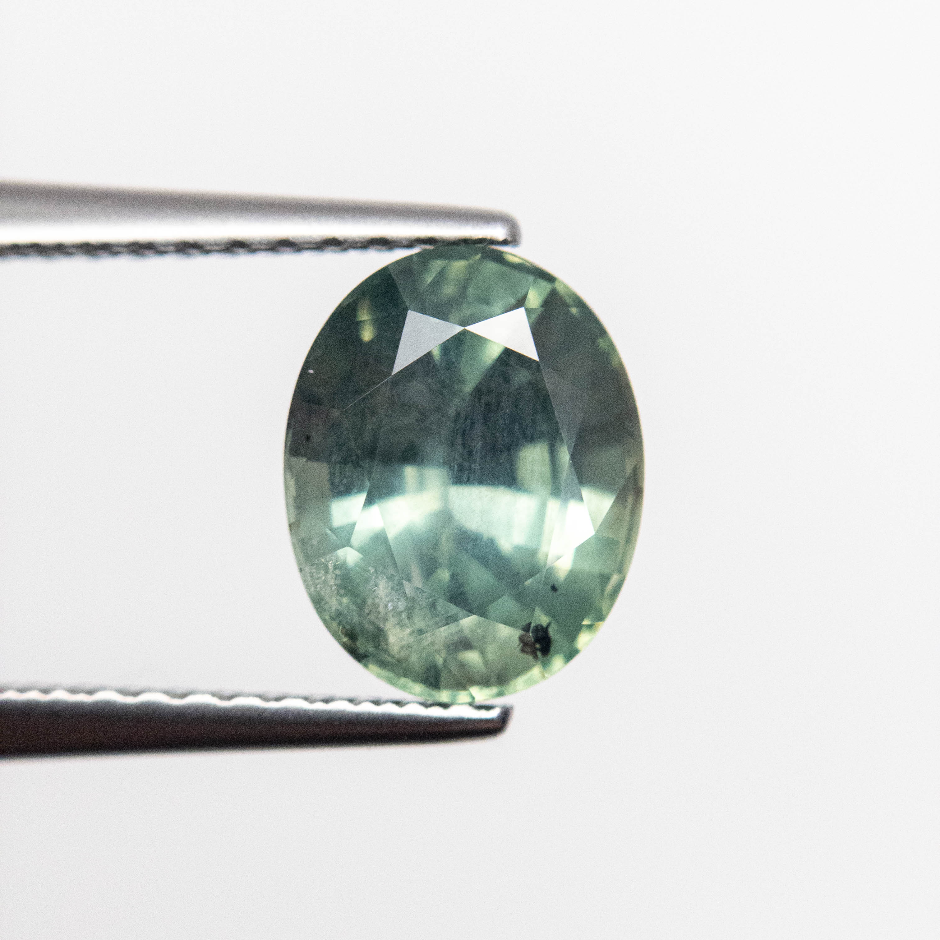 2.16ct Oval Brilliant Blue Sapphire Gemstone - 8.22x6.54x4.79mm for Engagement Rings & Fine Jewelry (Item #22691)