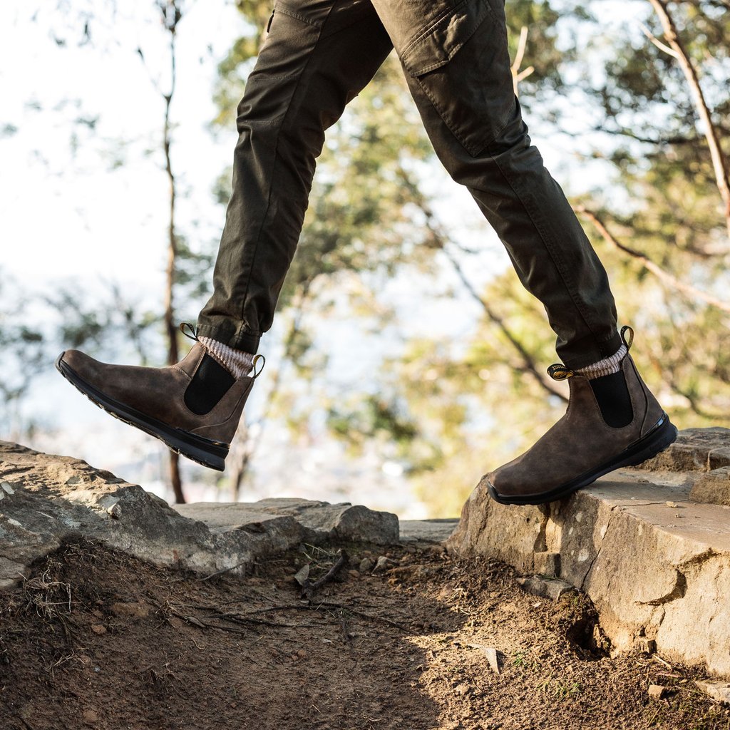 Blundstone 2144 Active Rustic Brown Leather Chelsea Boots - Waterproof & Comfortable for Men - Perfect for Hiking, Work & Outdoor Adventures