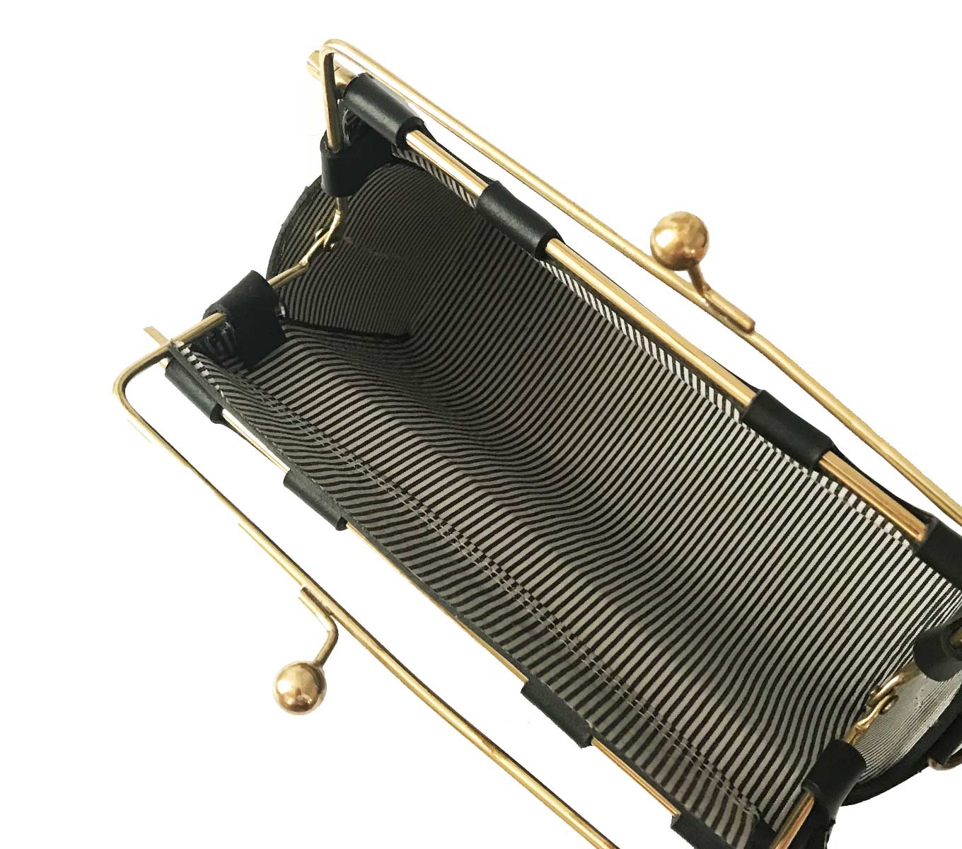 Stylish Kisslock Handbag for Women - Vintage Inspired Clutch Purse with Secure Lock Closure - Perfect for Evening Parties, Weddings & Special Occasions
